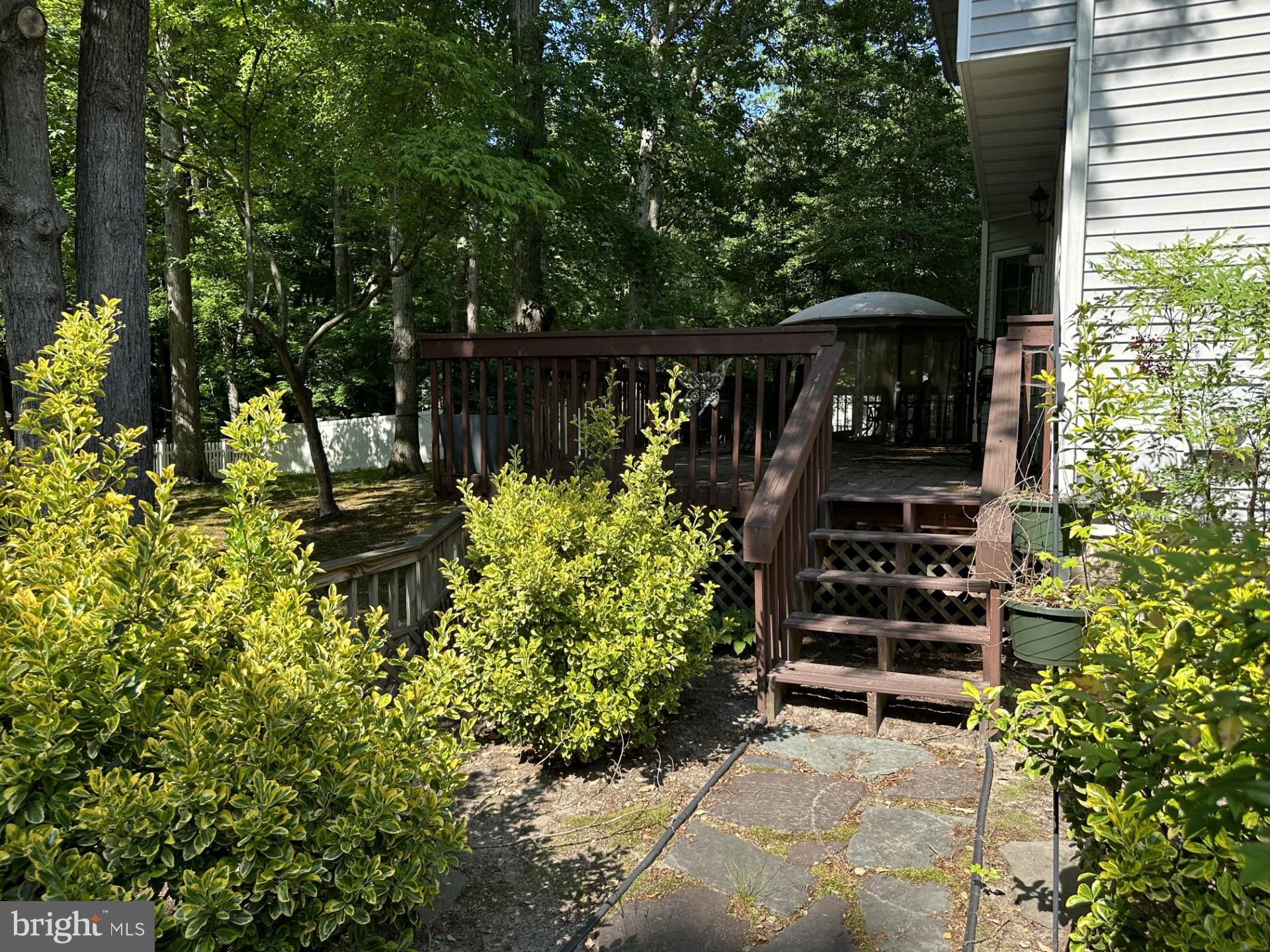 NEVINS MILL - Residential