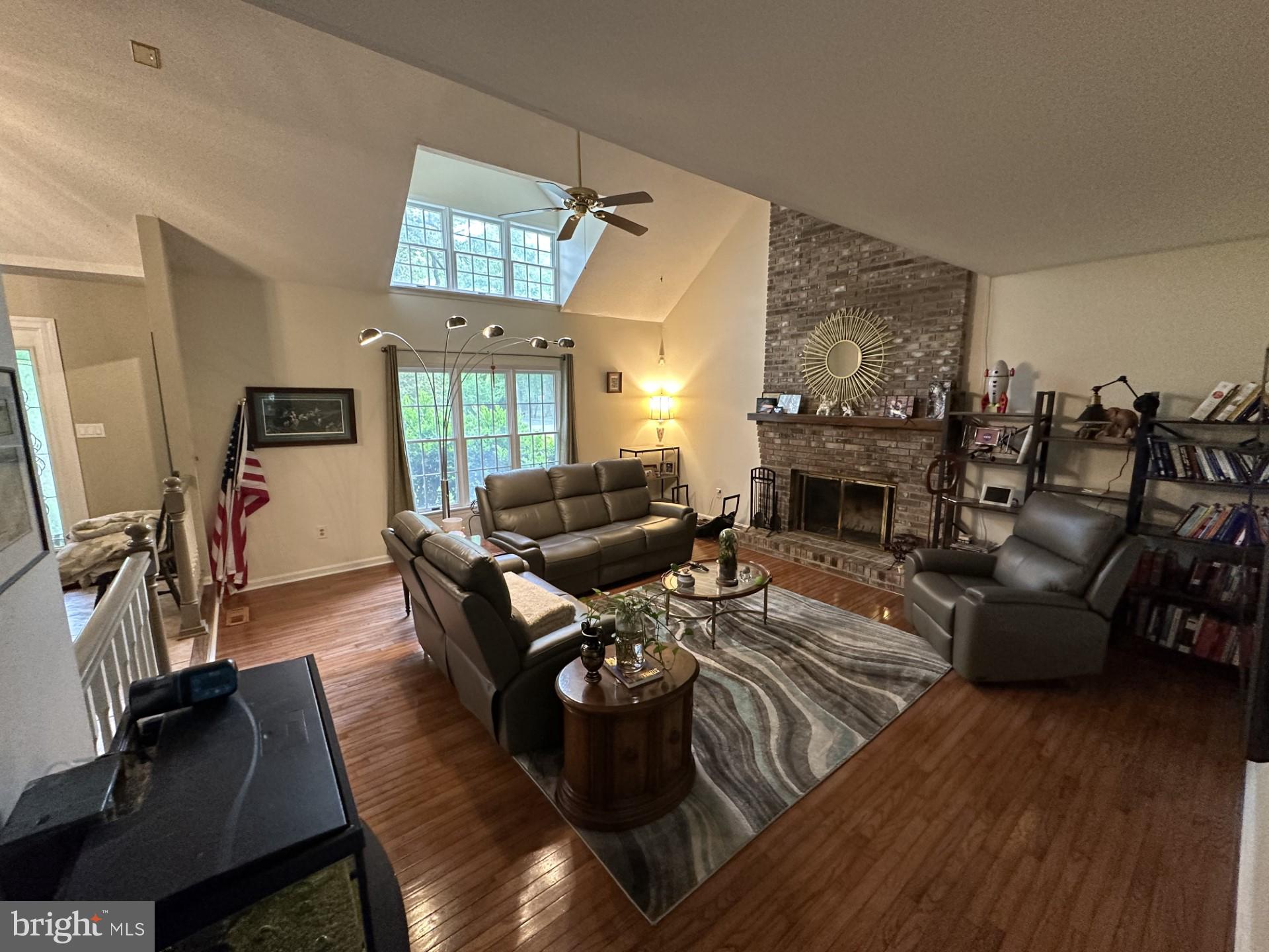 NEVINS MILL - Residential