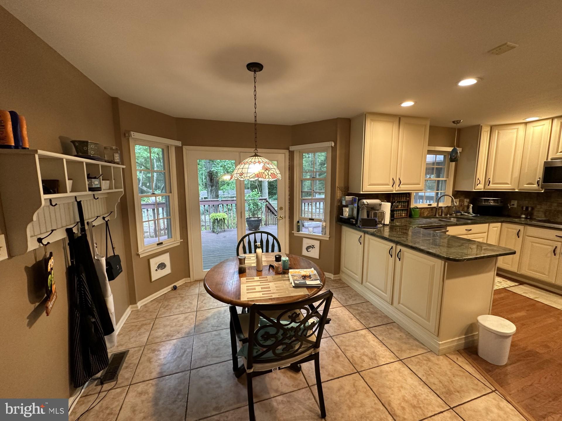 NEVINS MILL - Residential