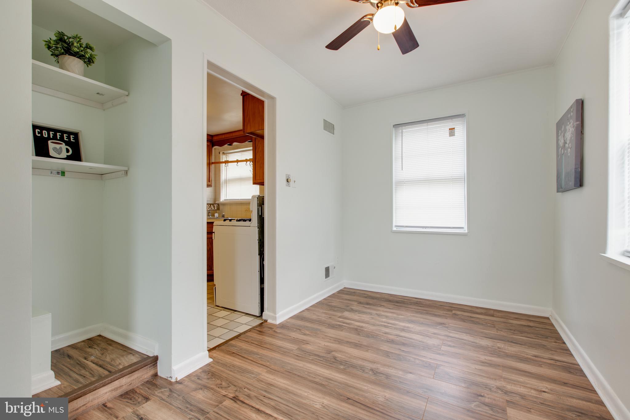 PARKVIEW COURT - Residential Lease