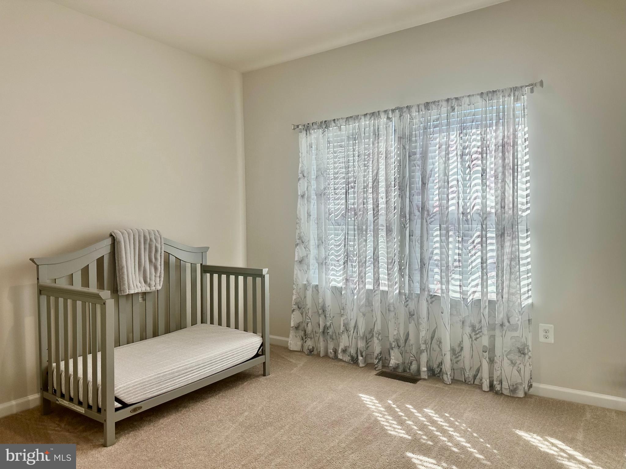 LEE'S PARKE - Residential