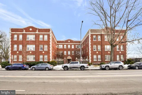 MLS: DCDC2197218