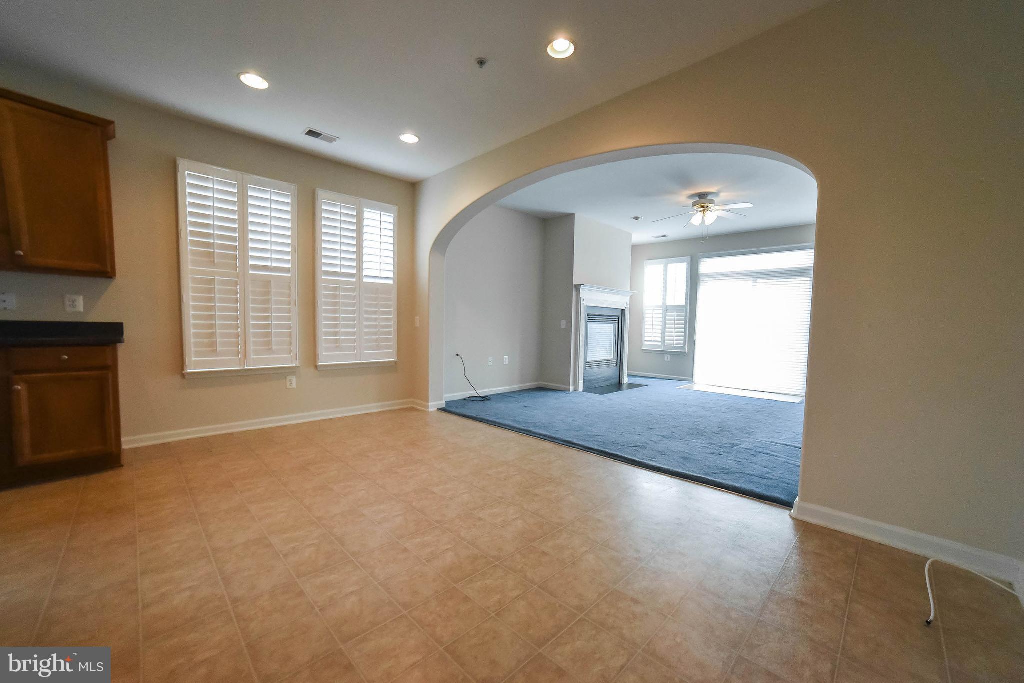 CENTRAL PARKE COLONIAL CHARLES - Residential