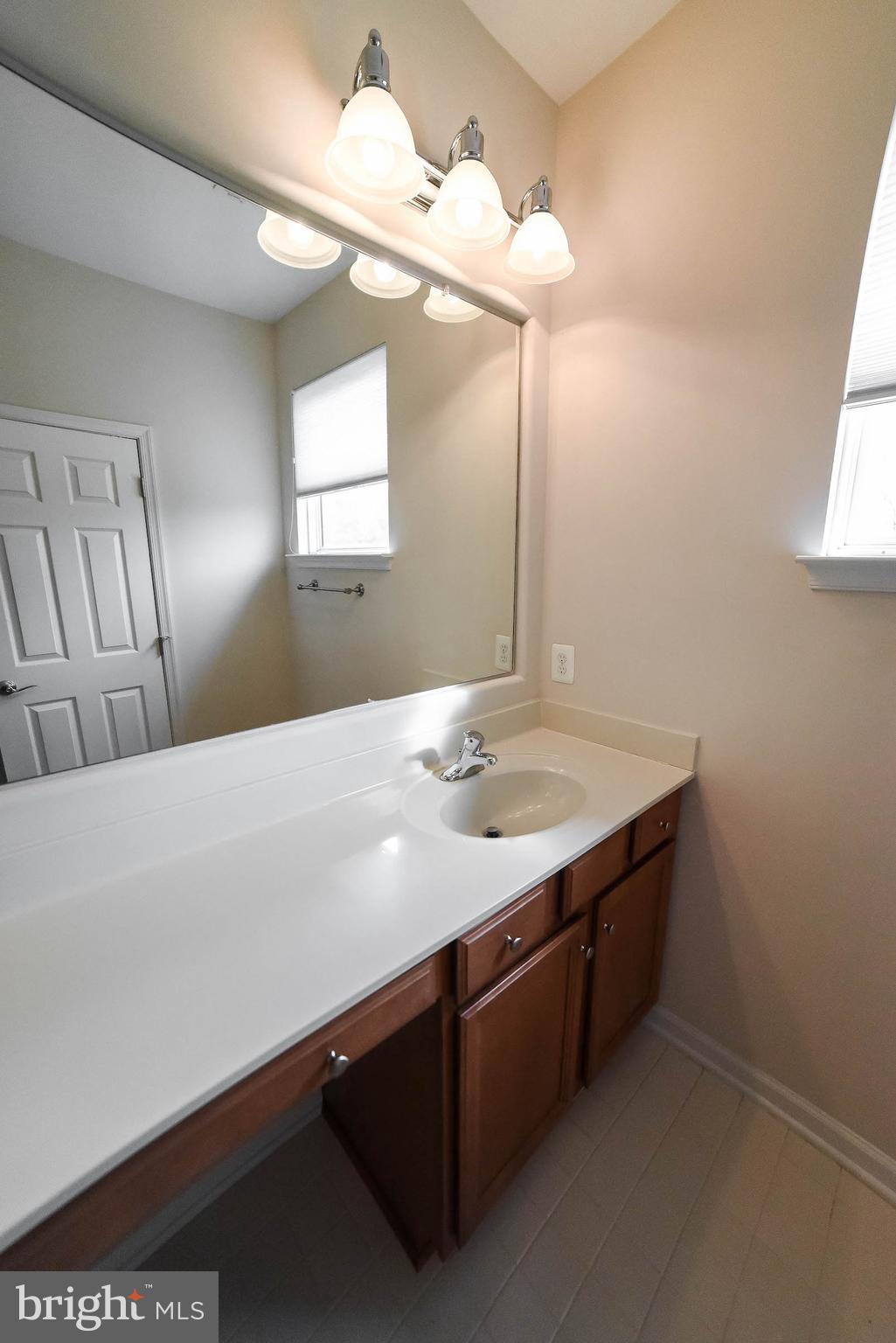 CENTRAL PARKE COLONIAL CHARLES - Residential