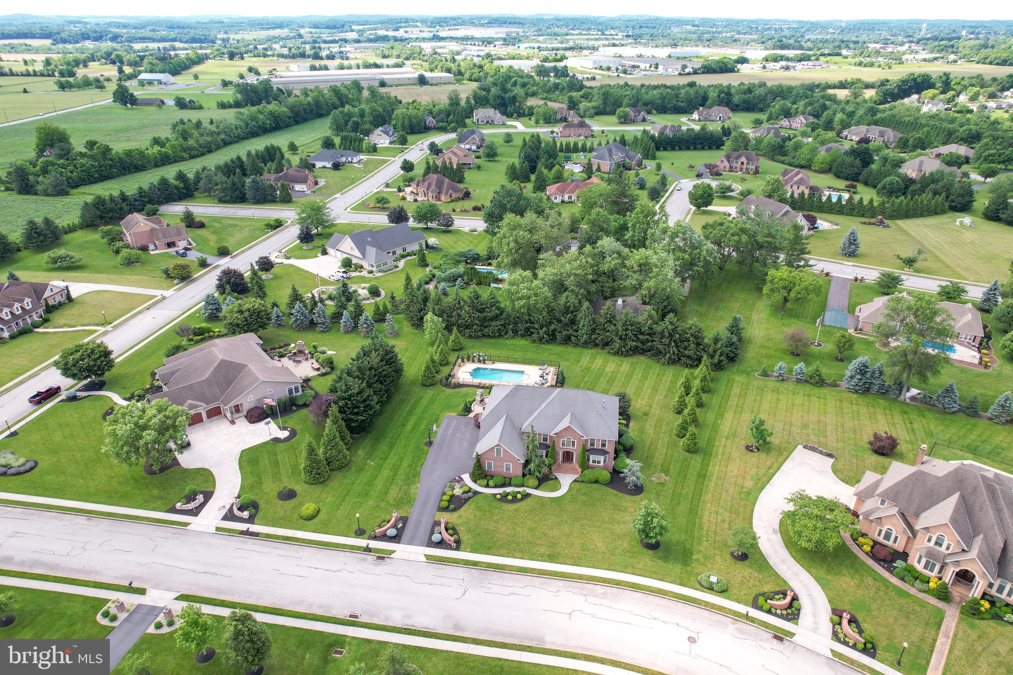 THORNHILL - Residential