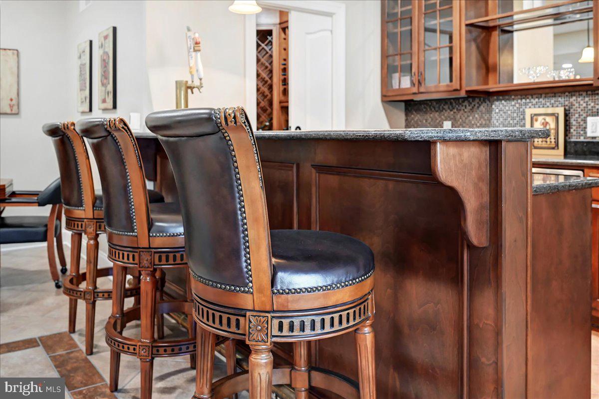 THORNHILL - Residential