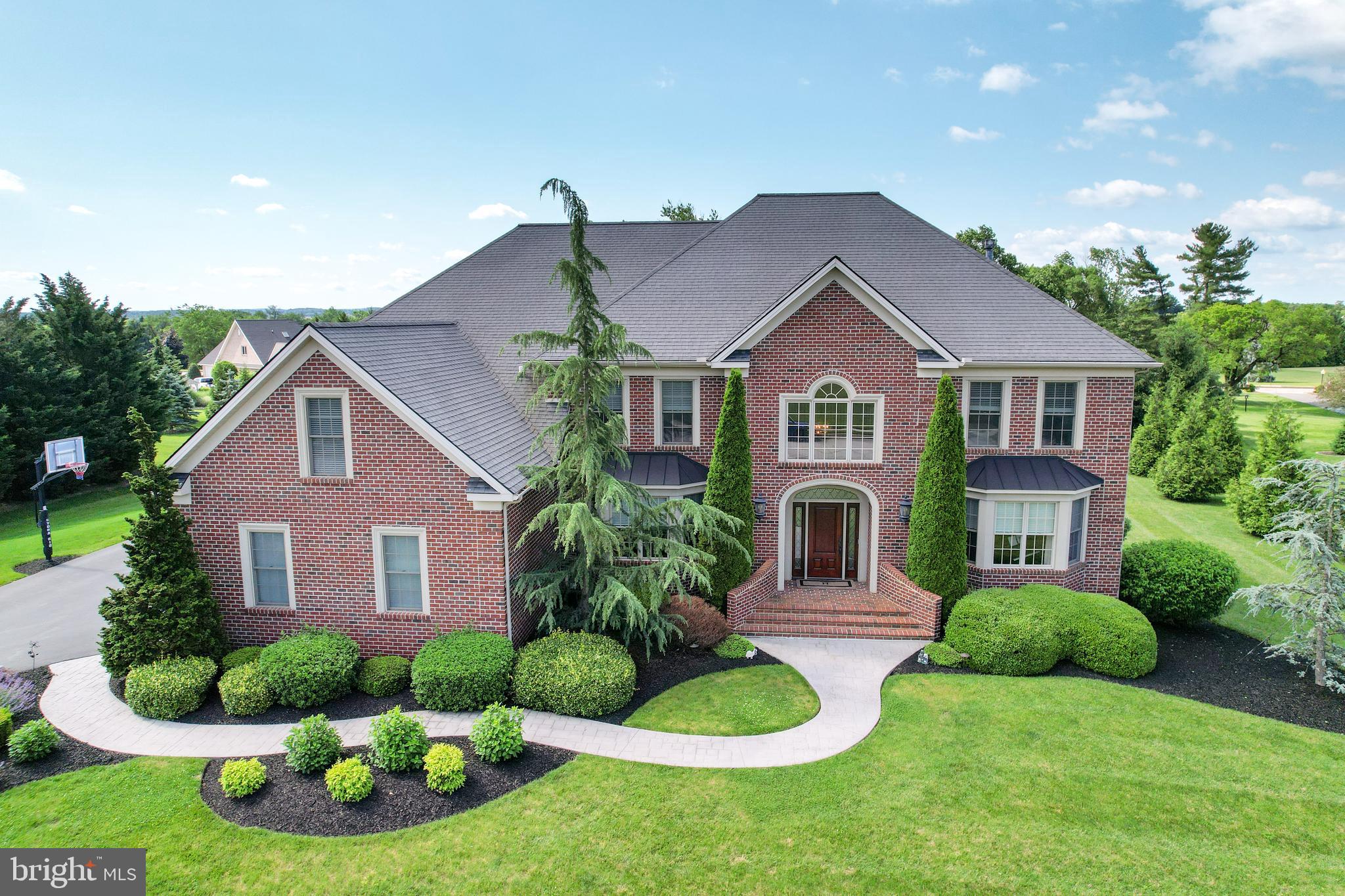 THORNHILL - Residential