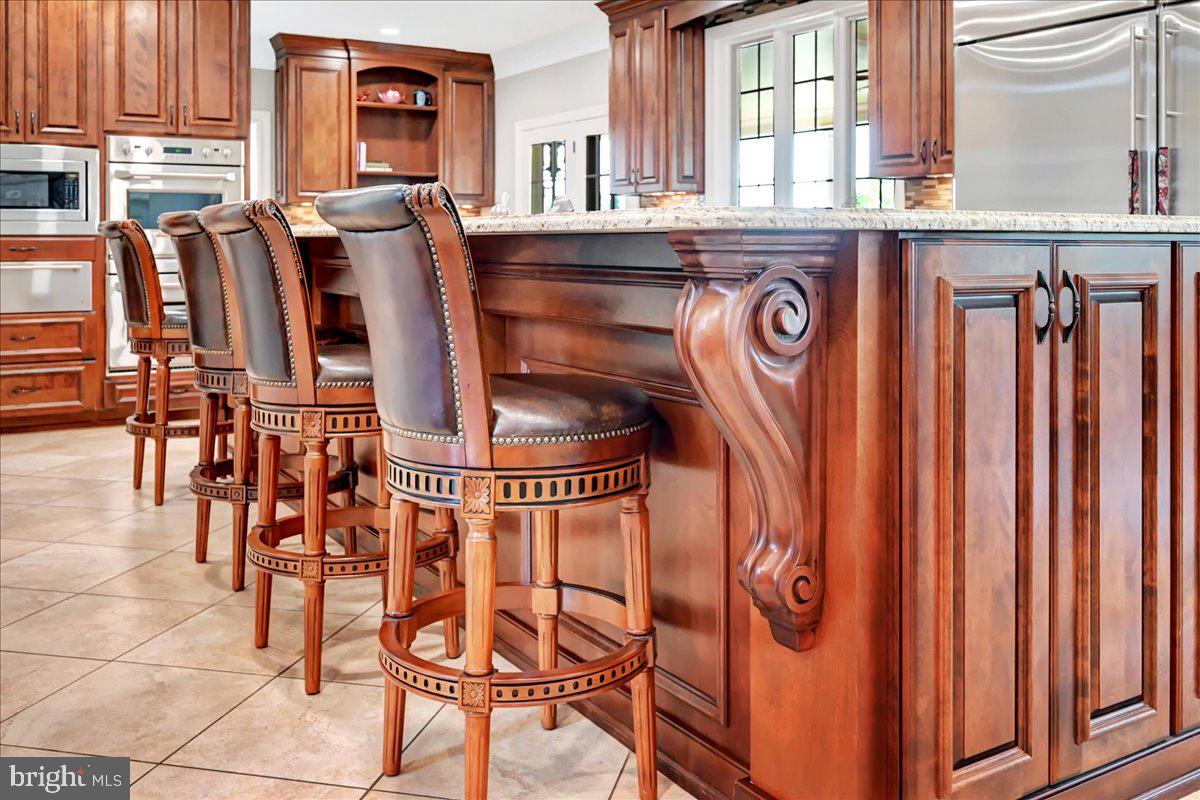 THORNHILL - Residential