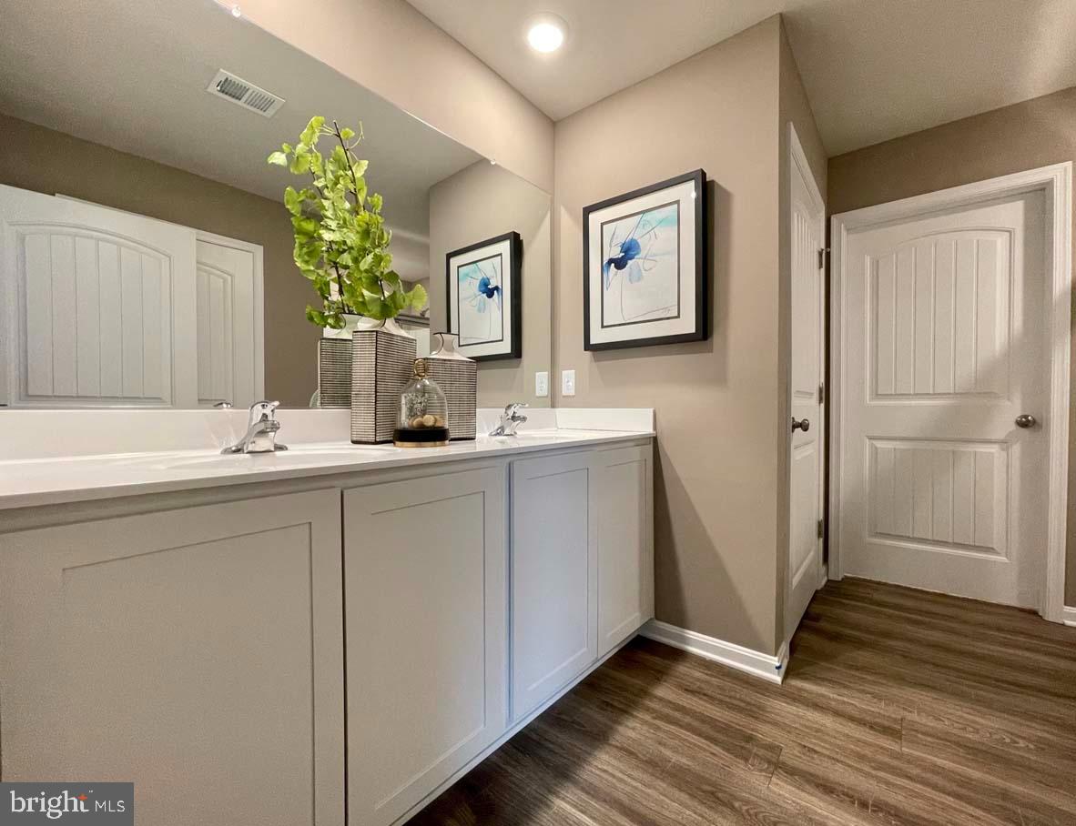 MAGNOLIA ESTATES - Residential