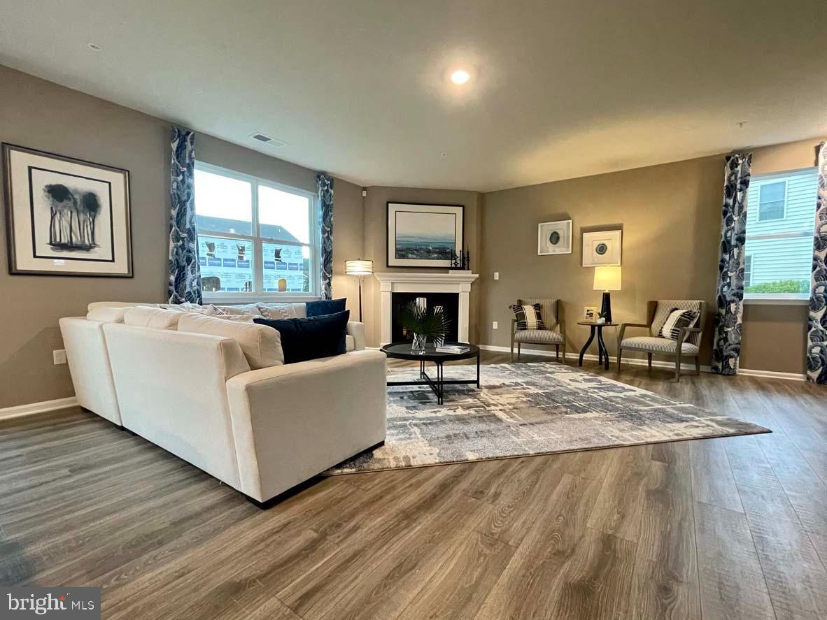 MAGNOLIA ESTATES - Residential