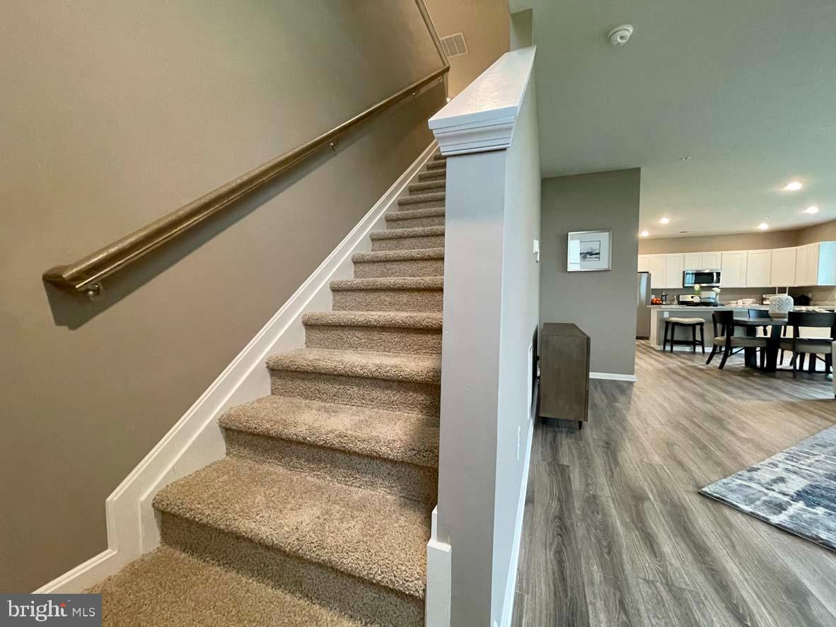 MAGNOLIA ESTATES - Residential