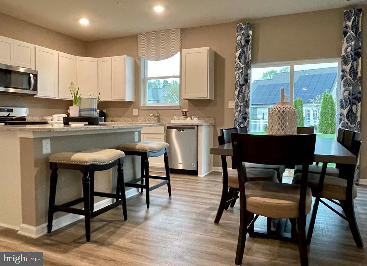 MAGNOLIA ESTATES - Residential