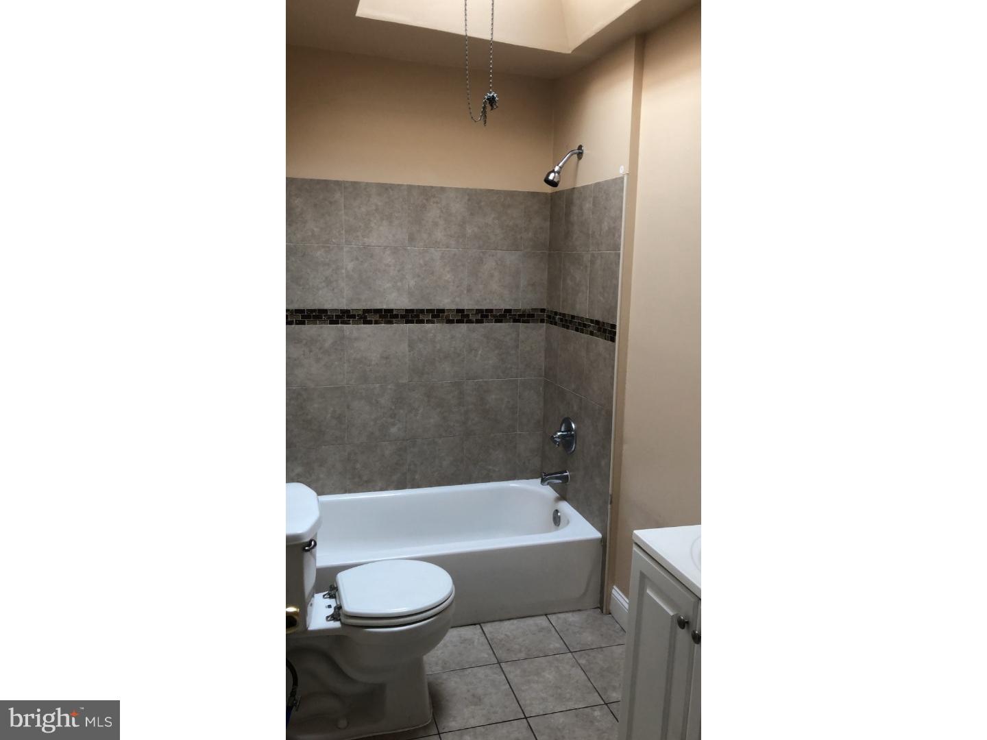 WEST OAK LANE - Residential