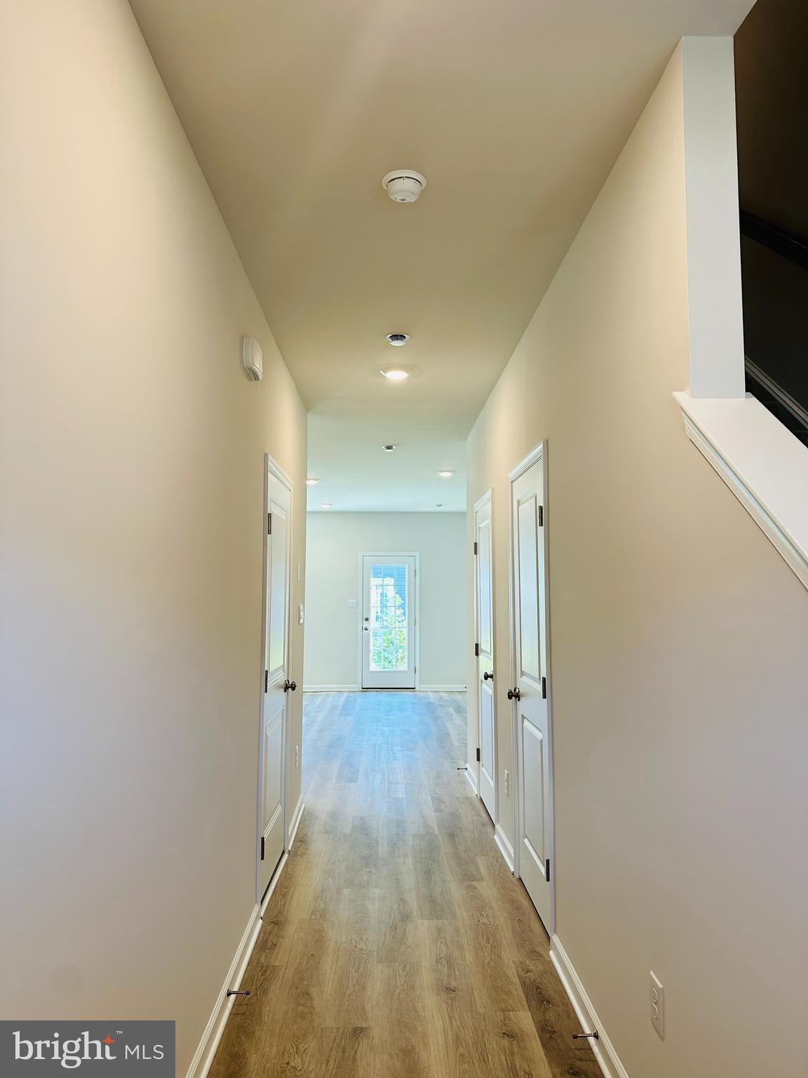 8 ELENOR LANE