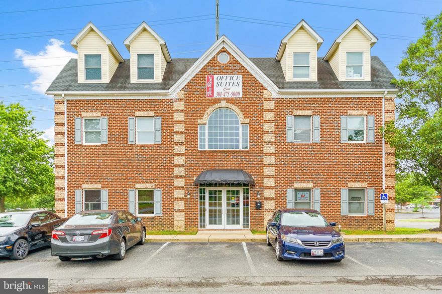 EXCELLENT LOCATION on Rt 235!!! 1142 sqft unit on the 1st floor. Great visibility/road frontage on Rt 235. Close Proximity to PAX River Naval Base. Perfect for a small business to have their own office or small retail space! Space consists of a receptionist area, small bull pen/open area, & 2 private offices! Rent is modified Gross, so tenant is only responsible for utilities!  Call today for additional details!
