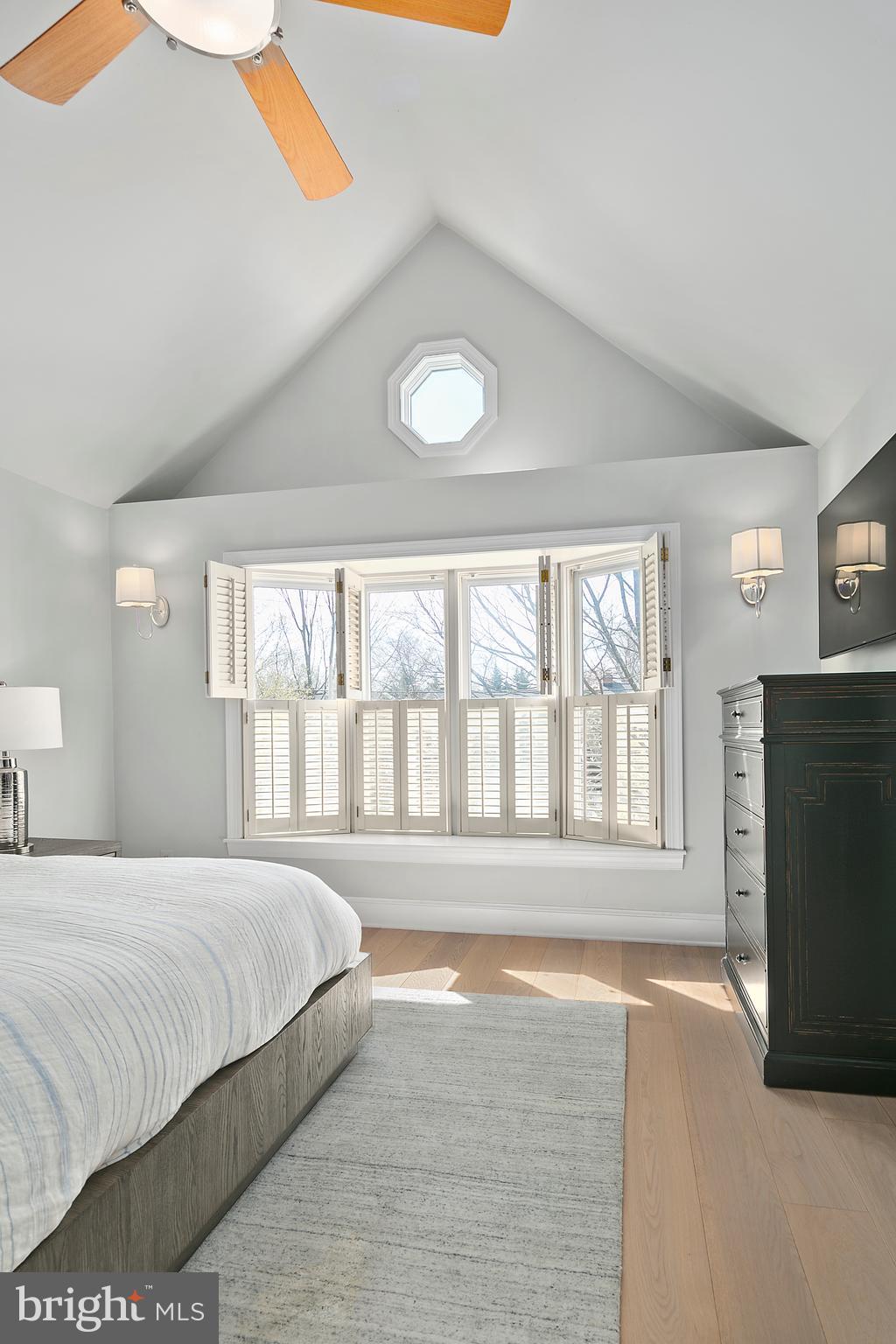 CHEVY CHASE - Residential