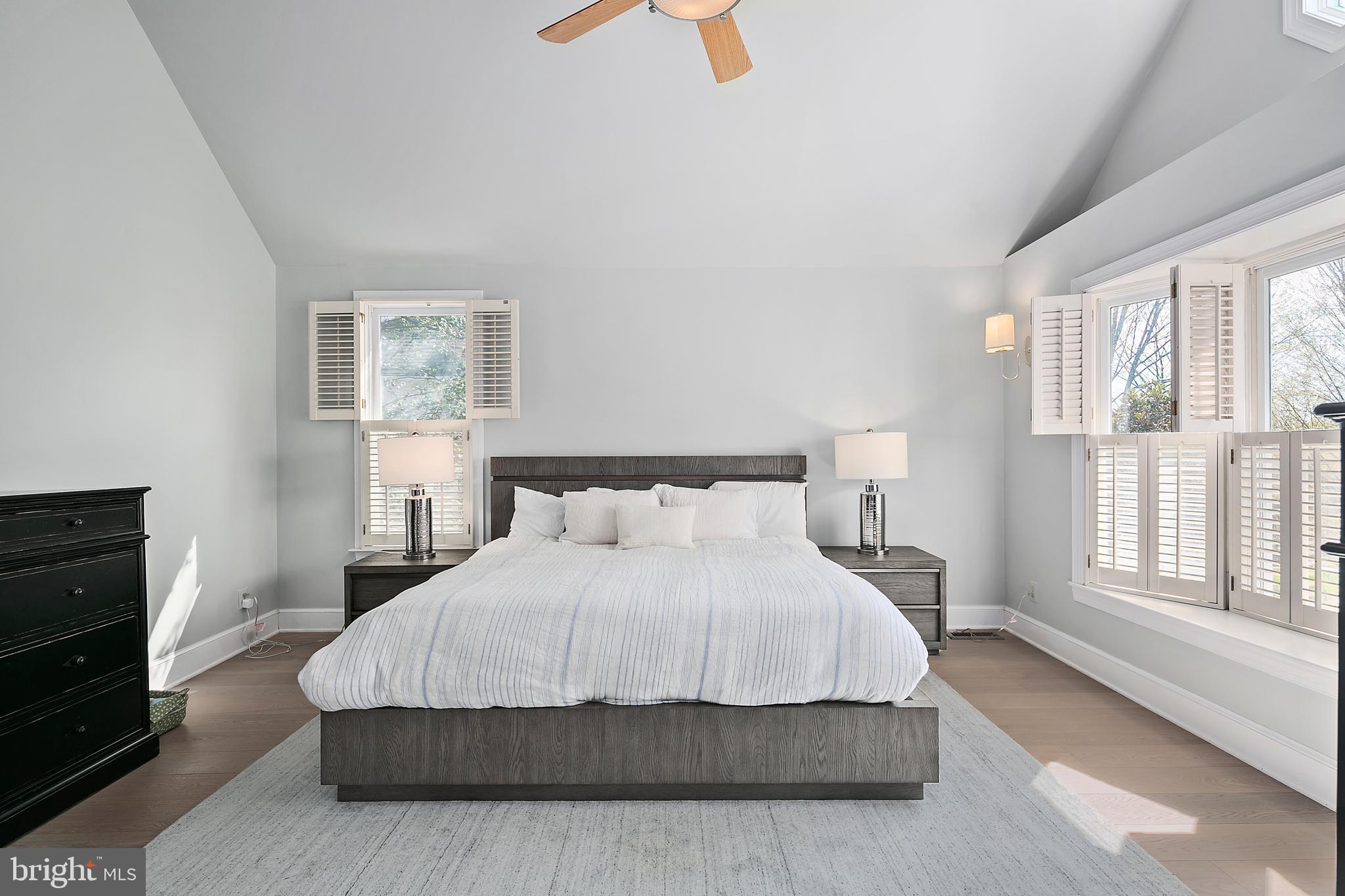 CHEVY CHASE - Residential