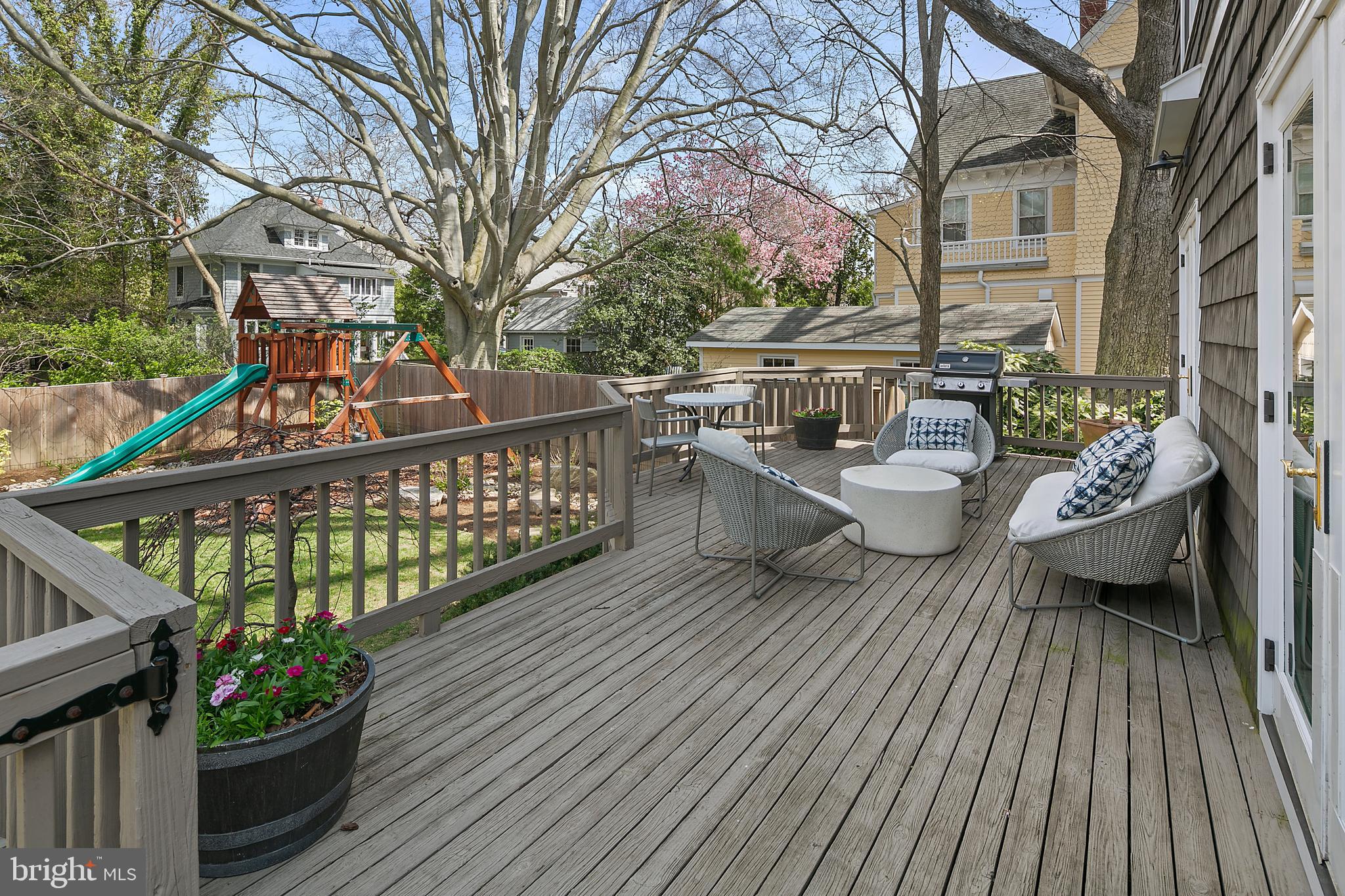 CHEVY CHASE - Residential