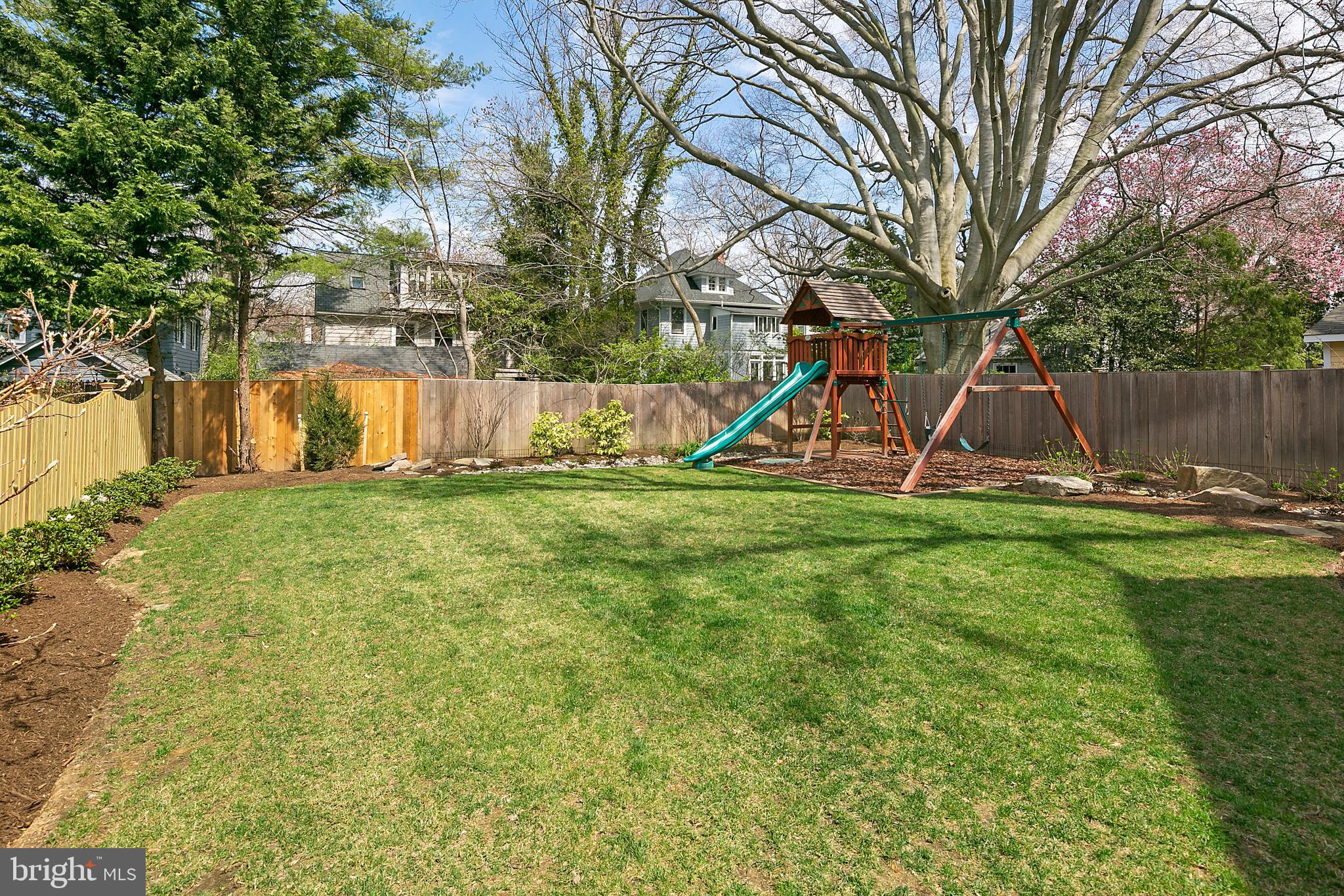 CHEVY CHASE - Residential