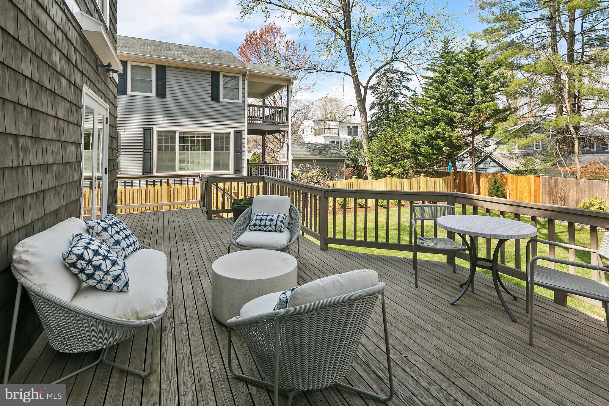 CHEVY CHASE - Residential