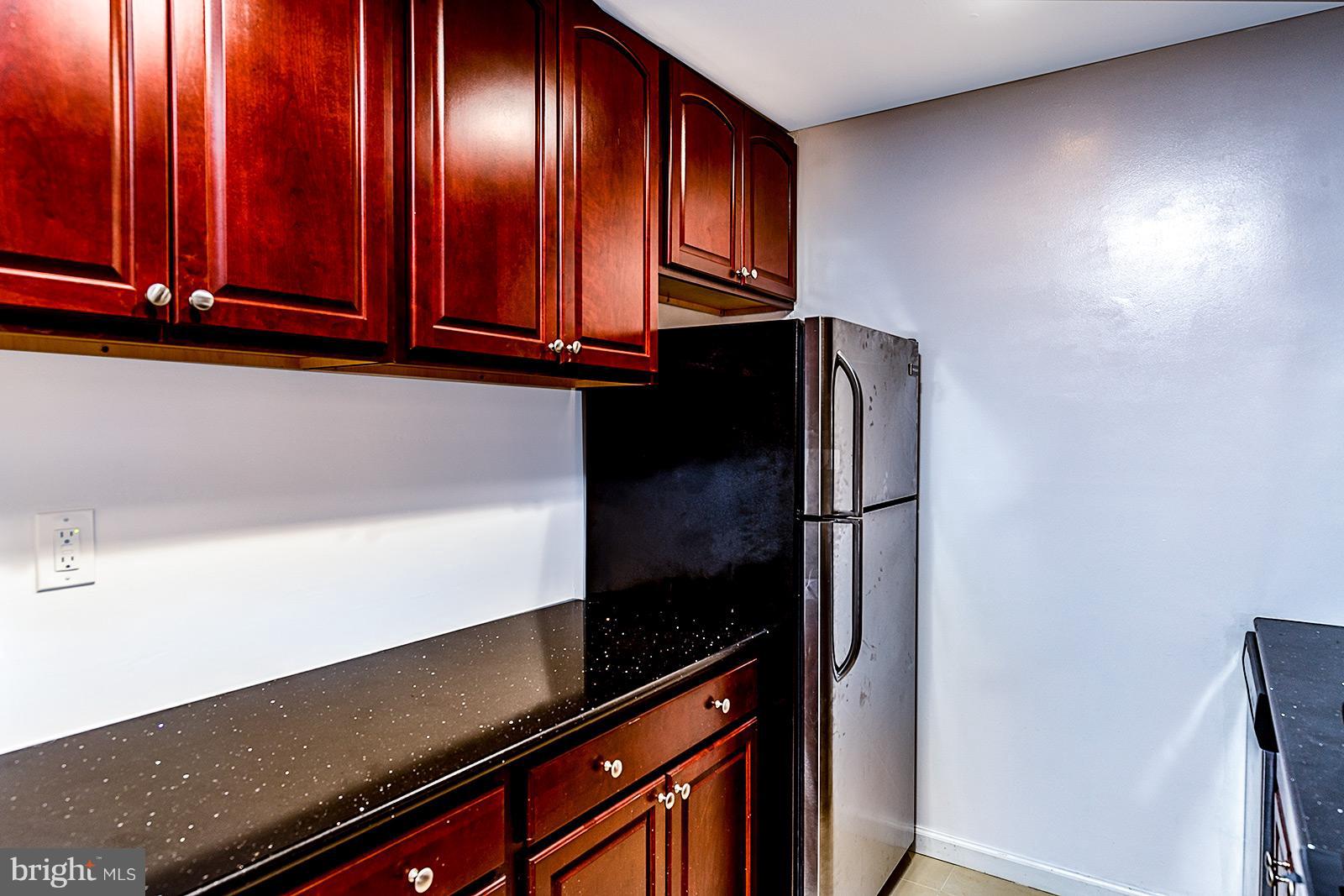 FALLS CHURCH GARDENS - Residential