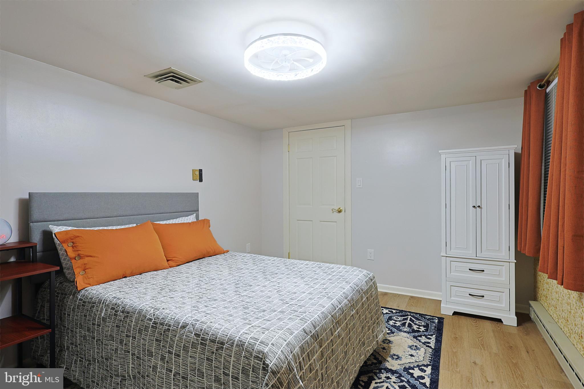 HOMEWOOD - Residential