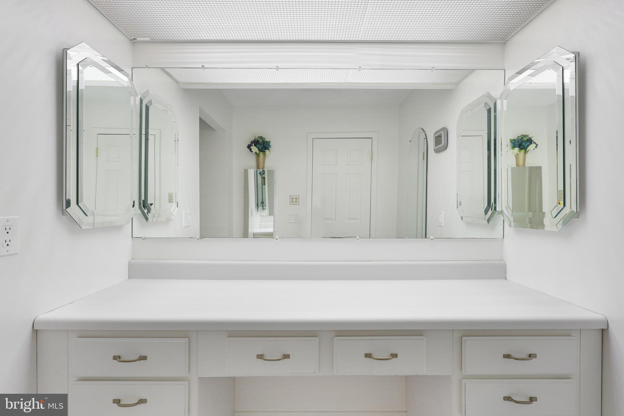 HOMEWOOD - Residential