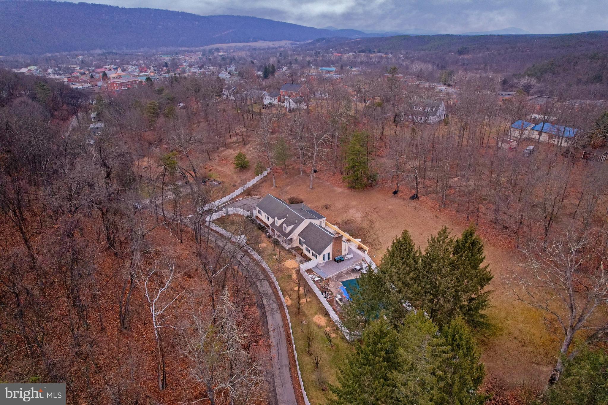 HOMEWOOD - Residential