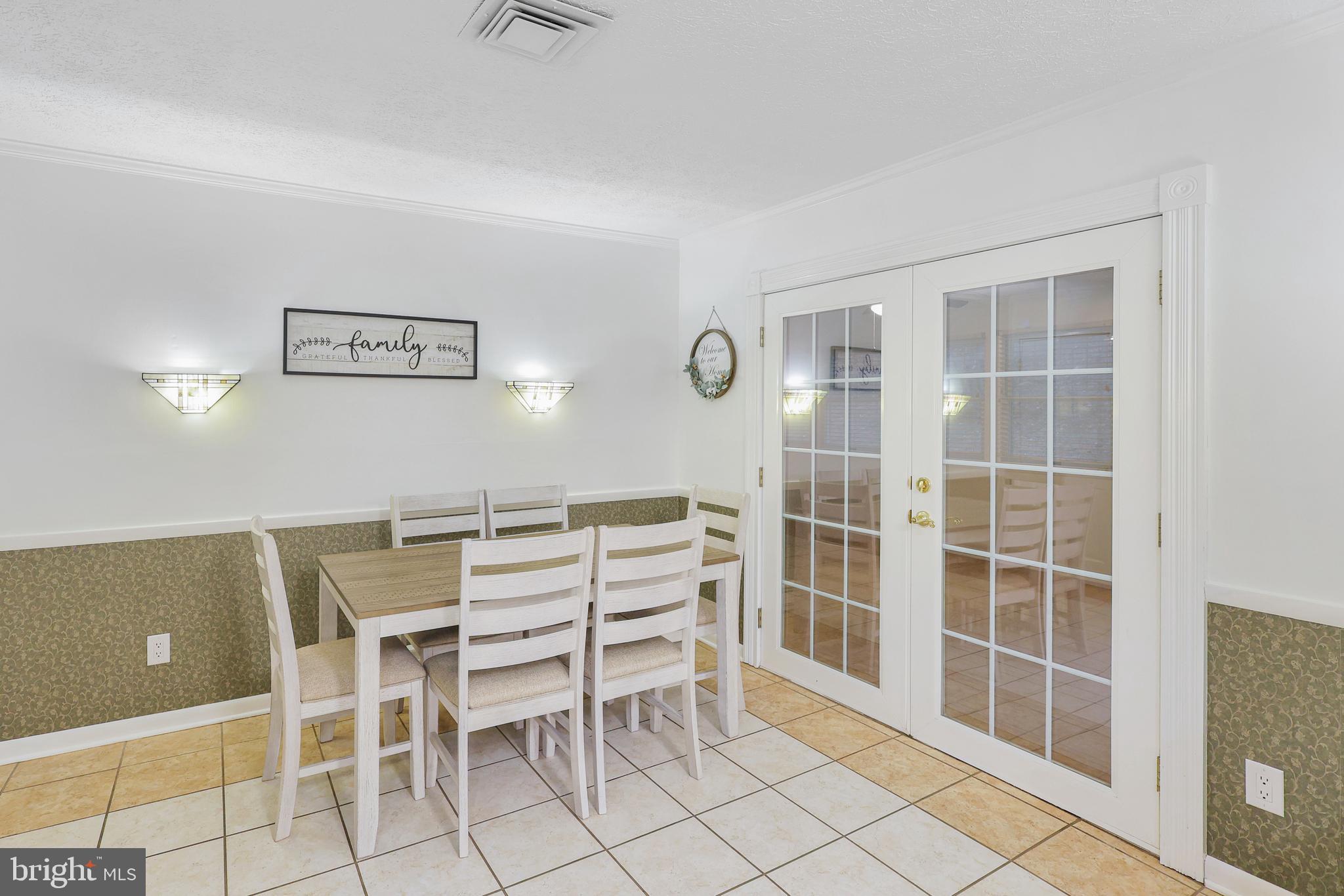 HOMEWOOD - Residential