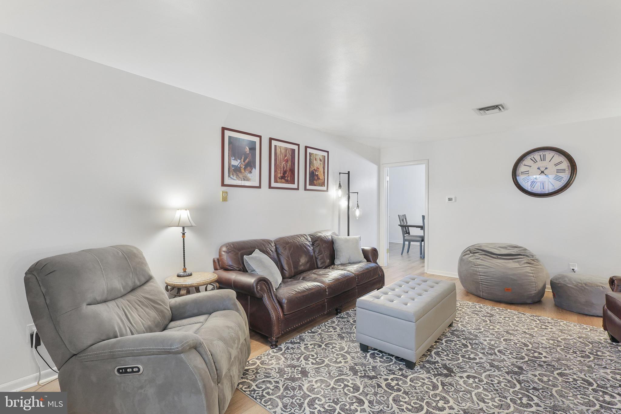 HOMEWOOD - Residential