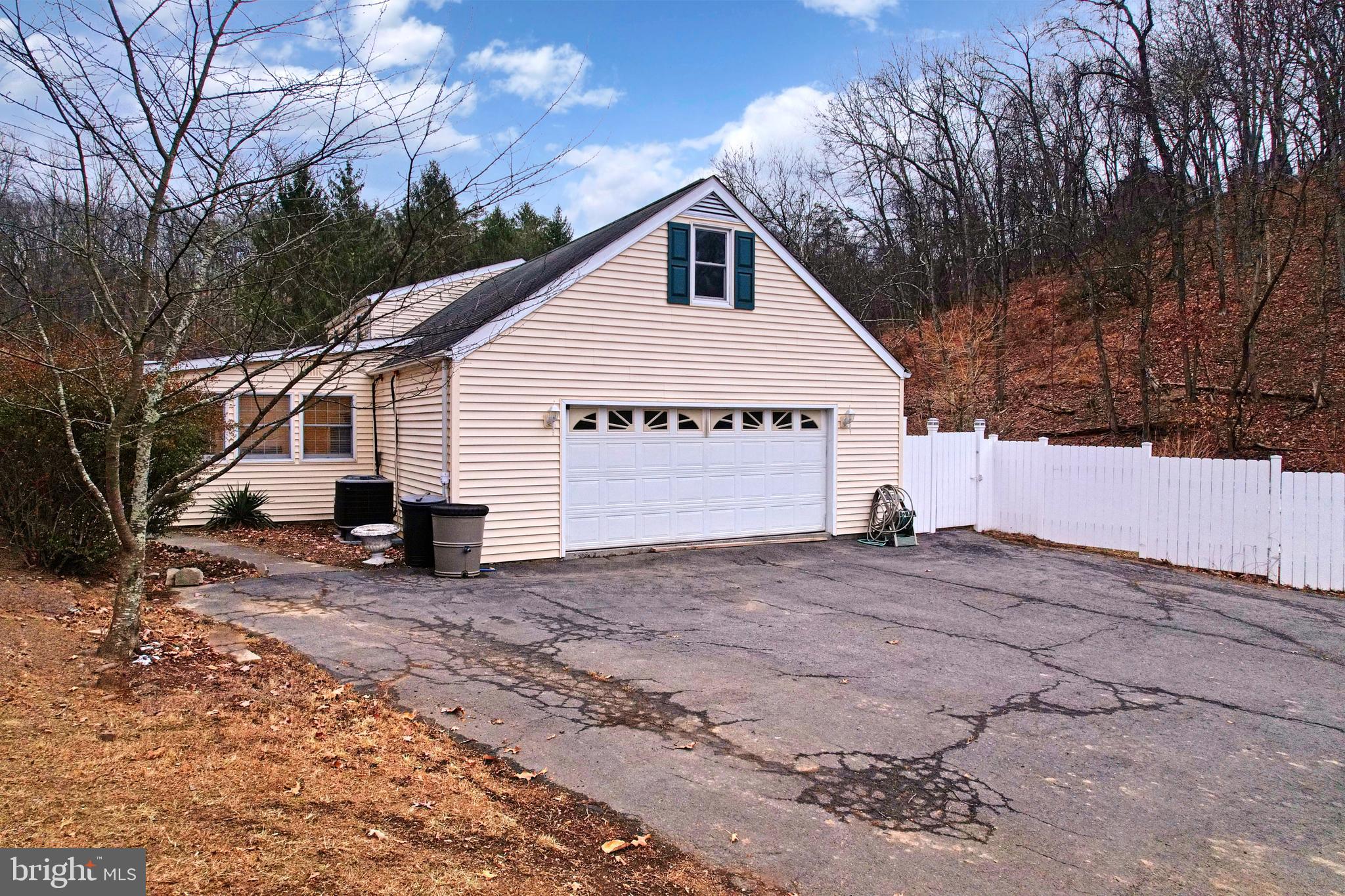 HOMEWOOD - Residential