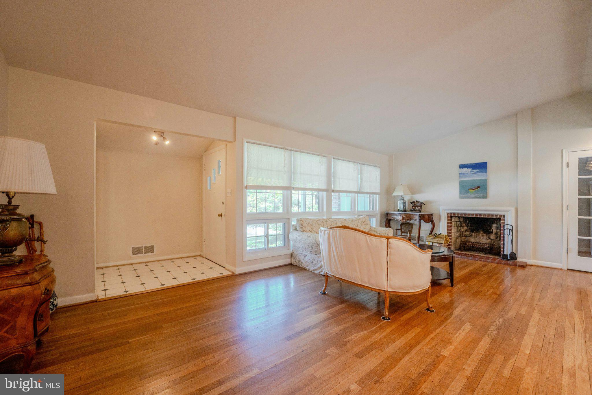 3749 CHAIN BRIDGE ROAD