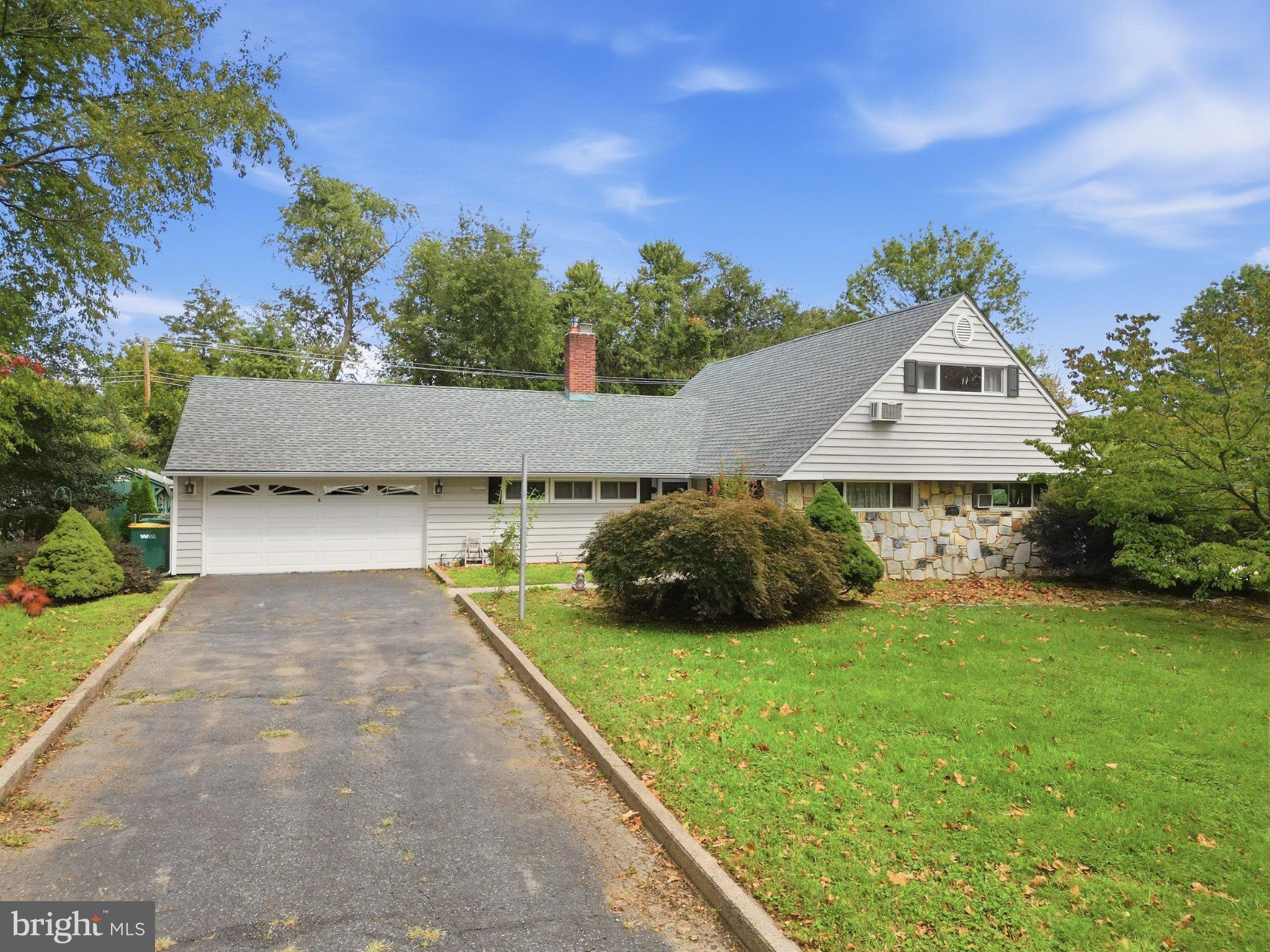 6 SECKELPEAR ROAD