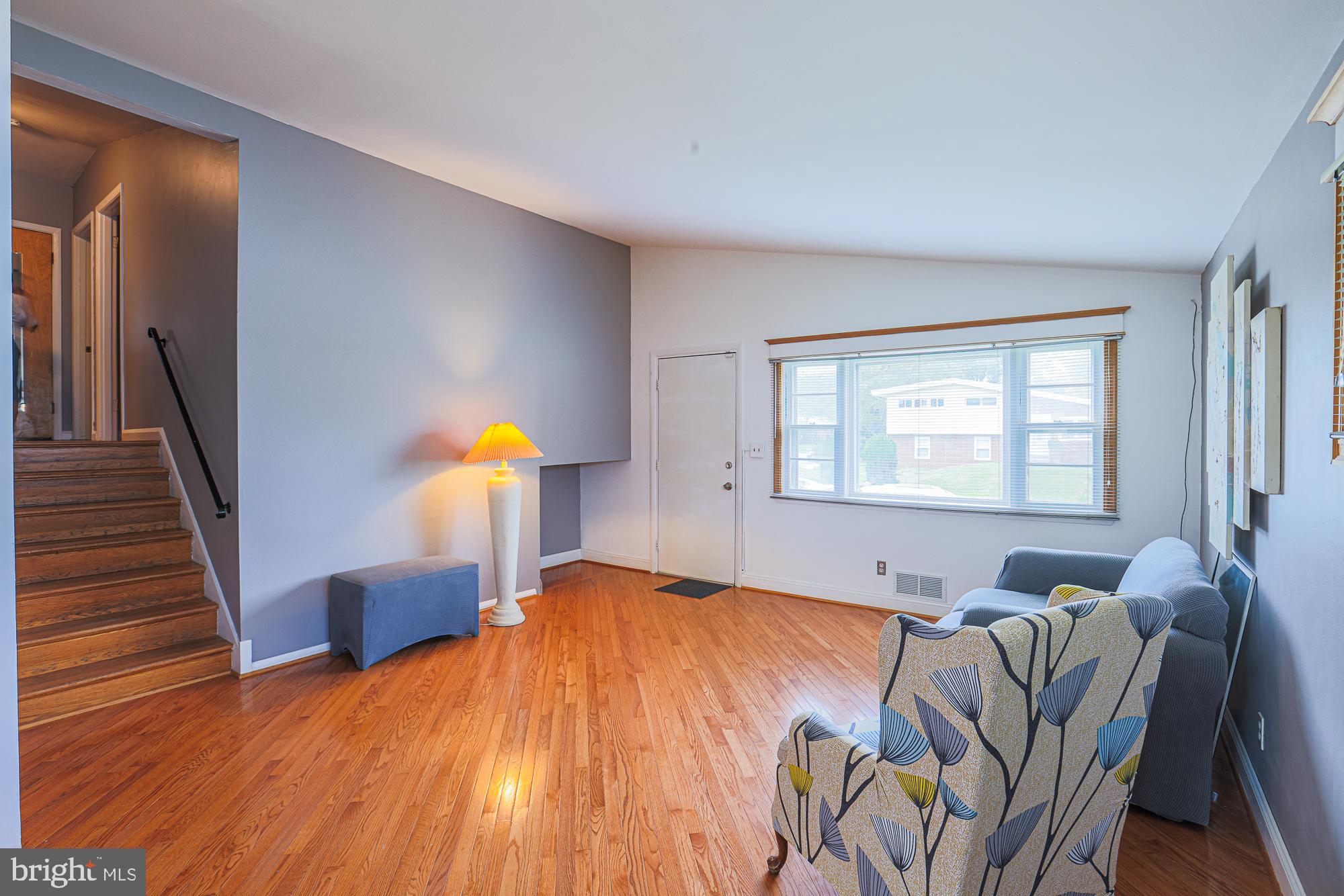 WILLIAMSBURG - Residential