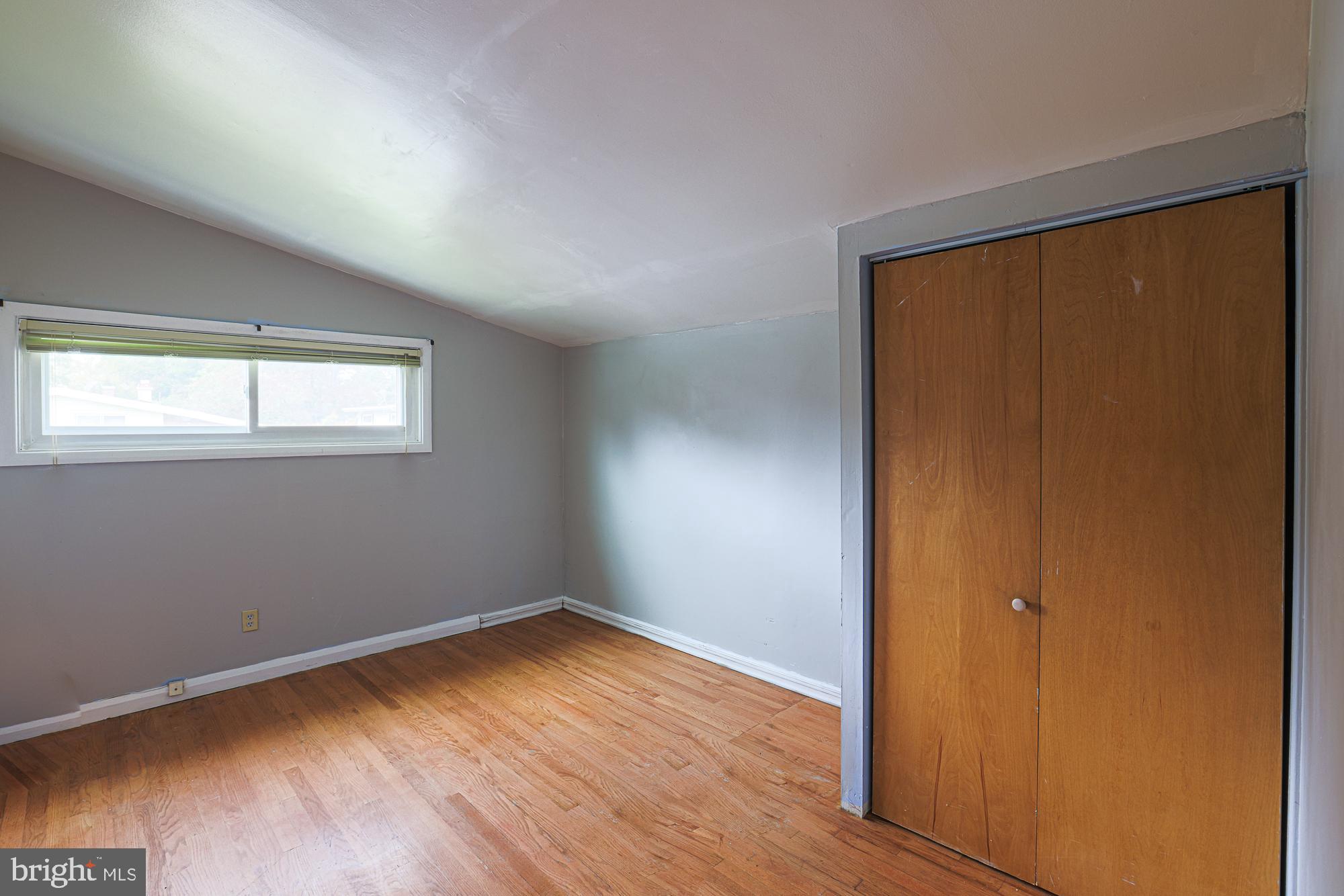 WILLIAMSBURG - Residential