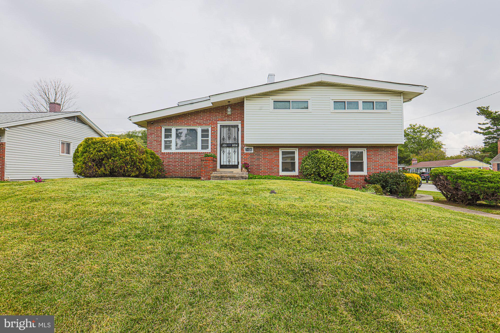 WILLIAMSBURG - Residential