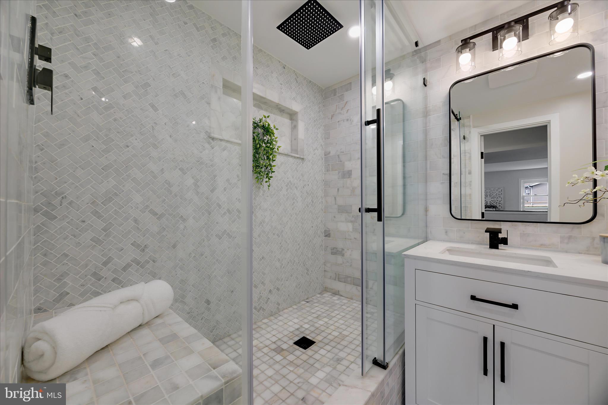 HILLSMERE ESTATES - Residential