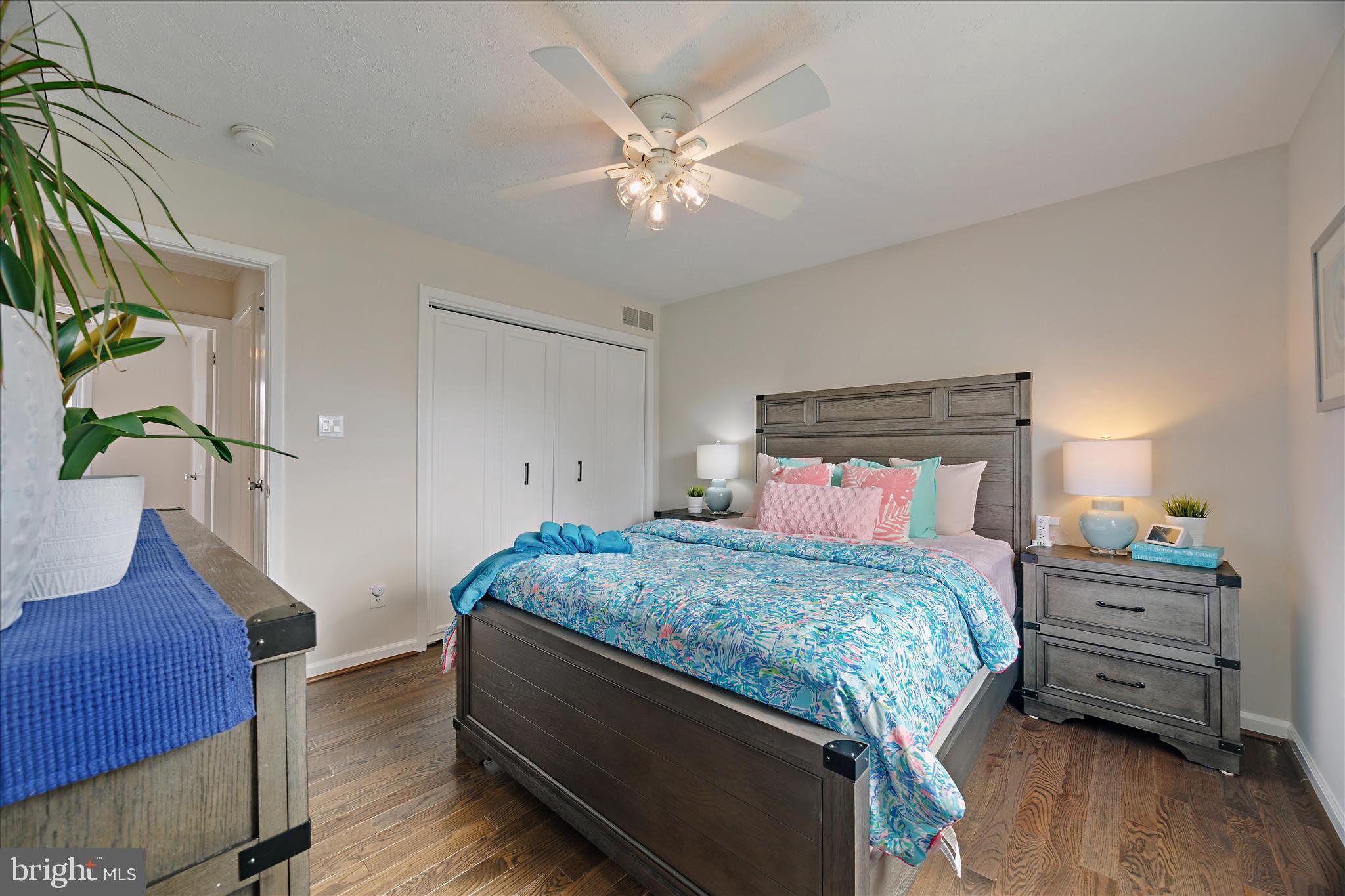 HILLSMERE ESTATES - Residential