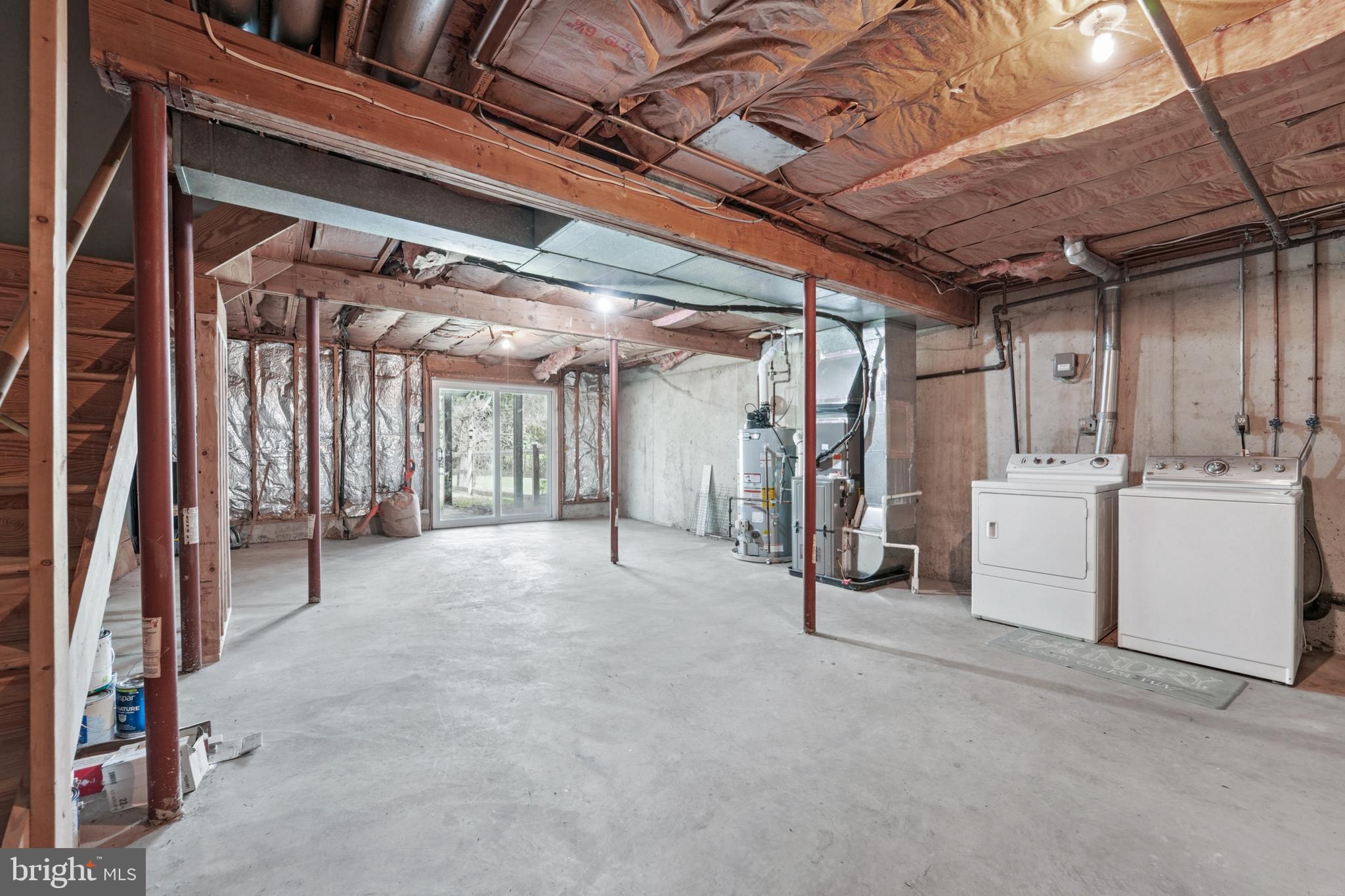 ROBERTS FIELD - Residential