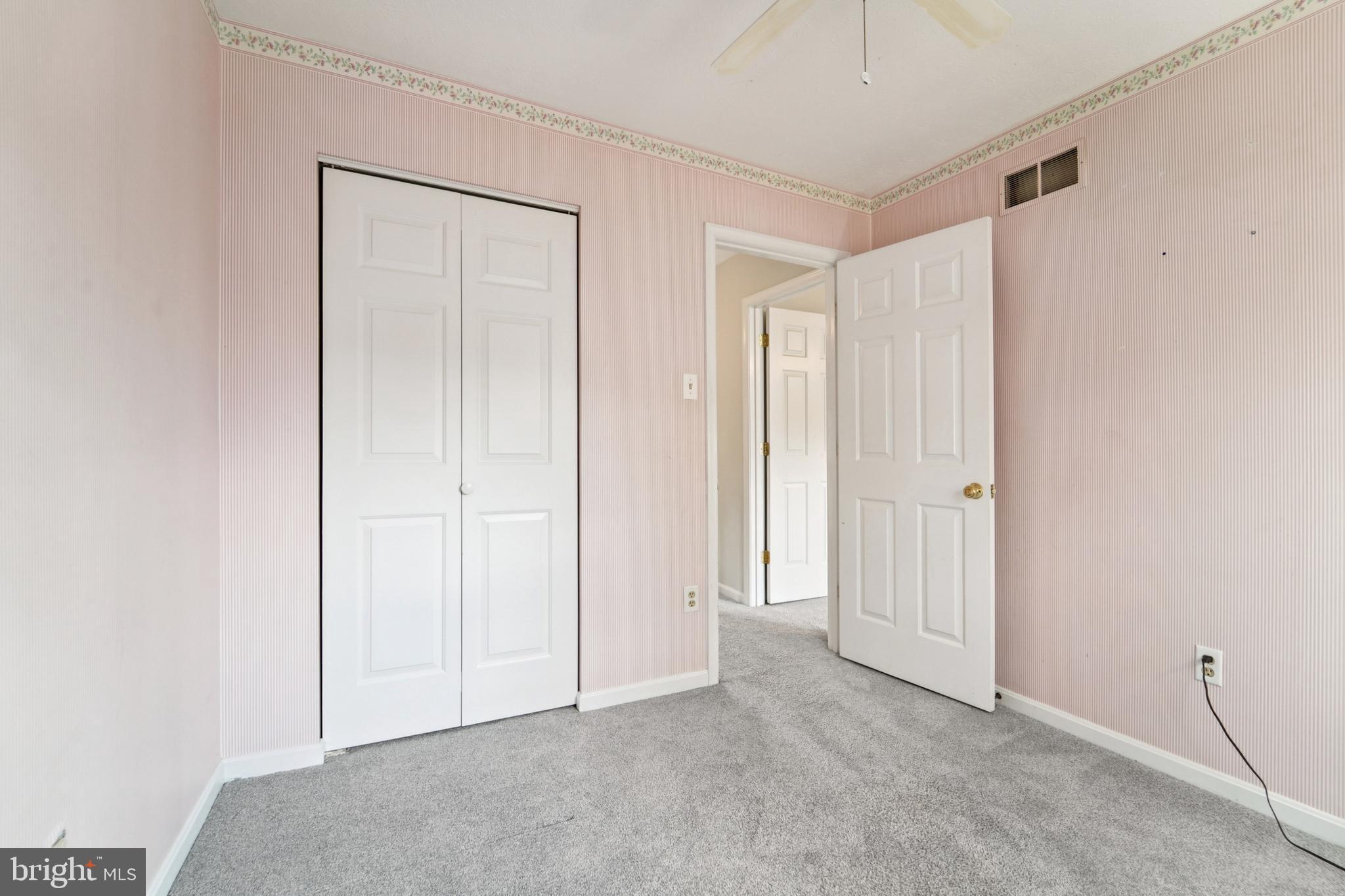 ROBERTS FIELD - Residential