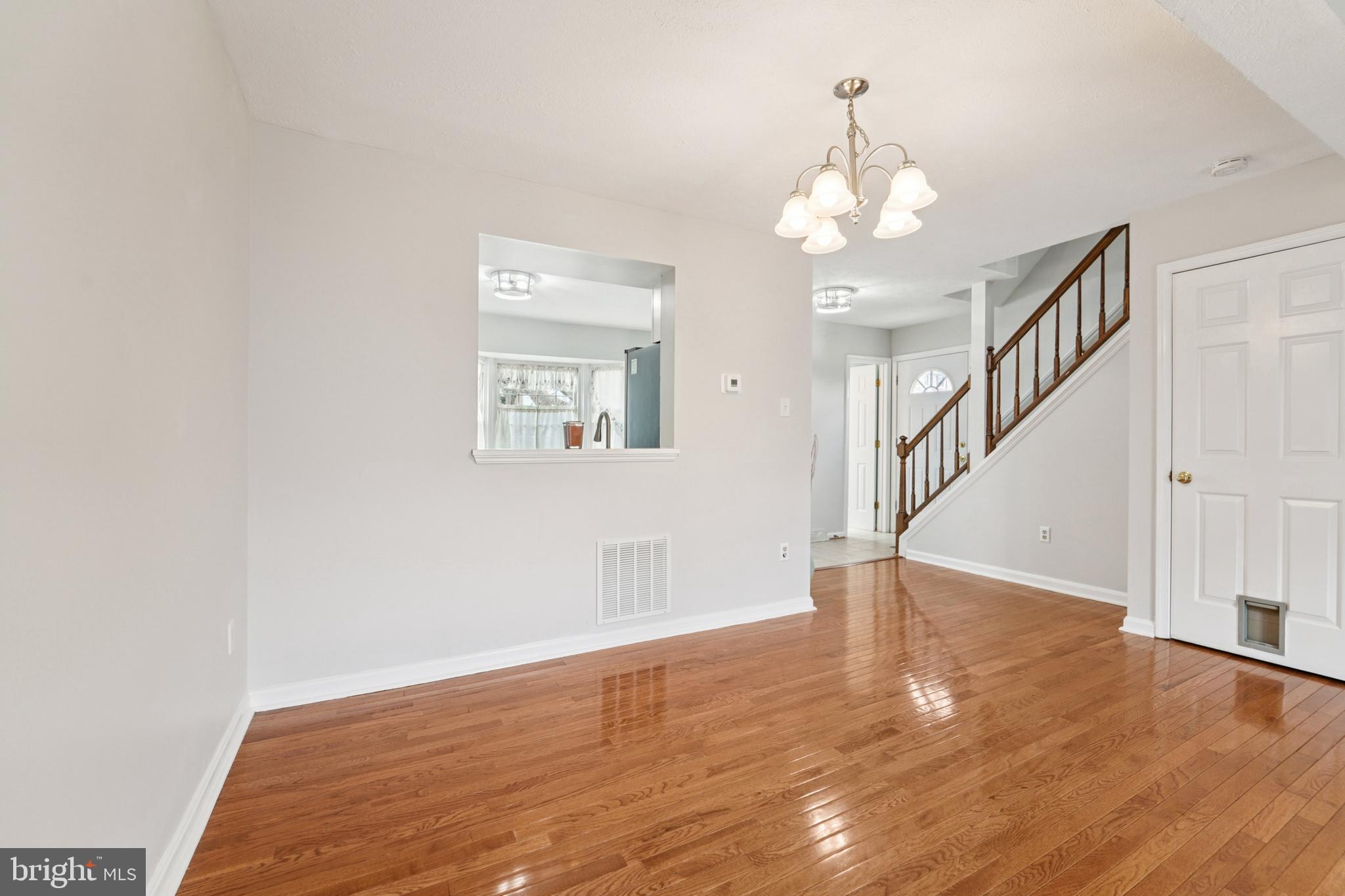 ROBERTS FIELD - Residential