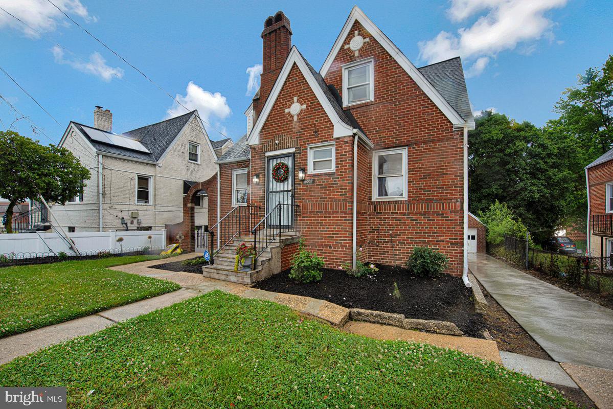 5002 SILVER HILL ROAD