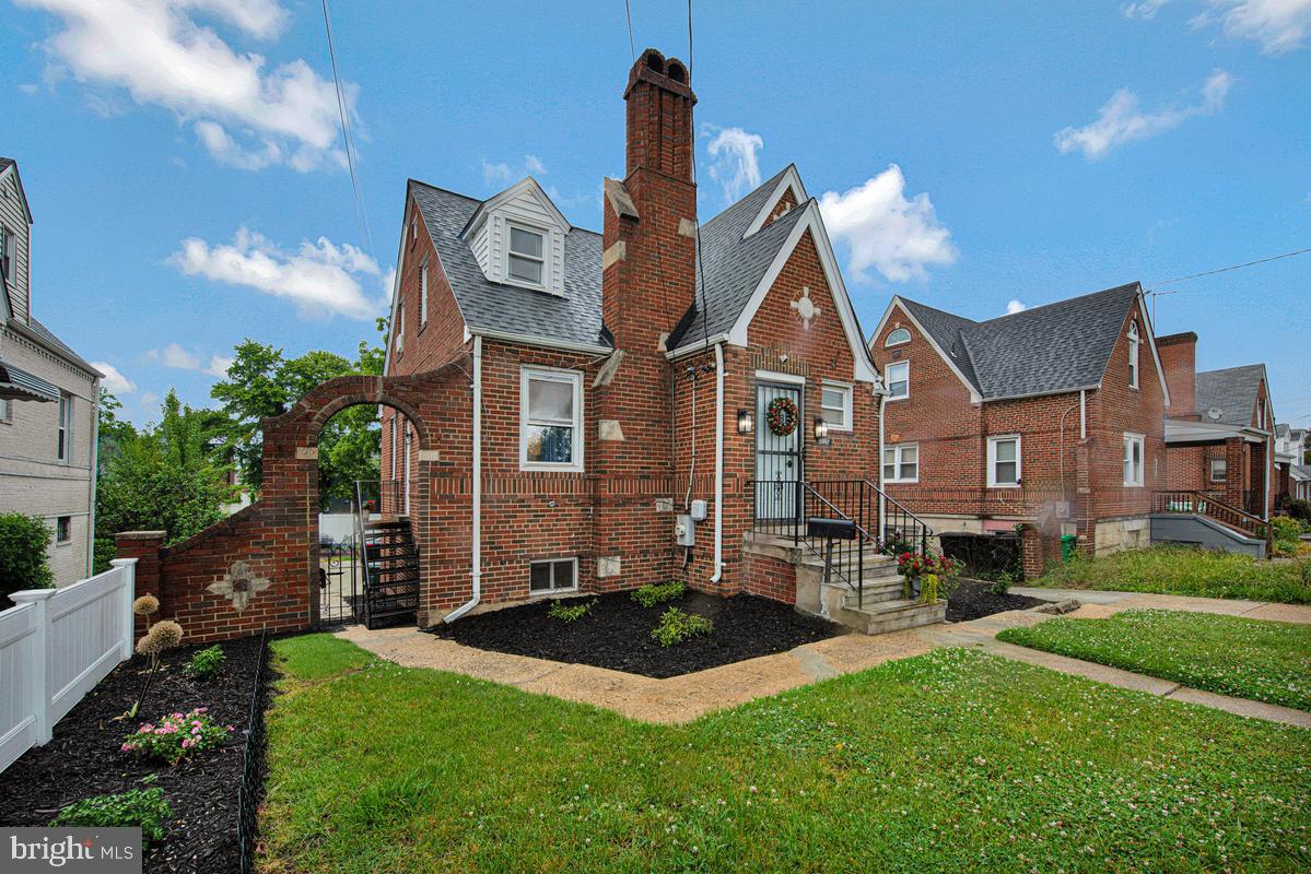 5002 SILVER HILL ROAD
