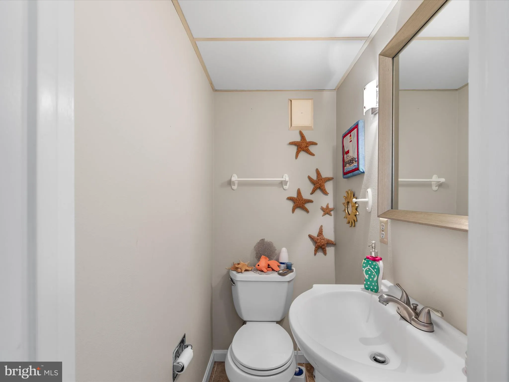 Ocean City, Maryland 21842, United States, 1 Bedroom Bedrooms, ,2 BathroomsBathrooms,Residential,Active,232834