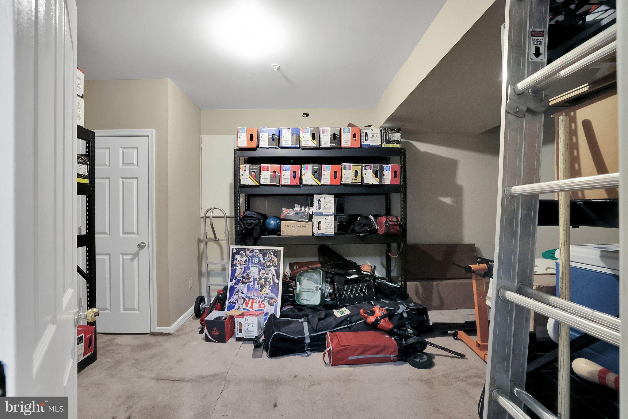 FAIRWOOD - Residential