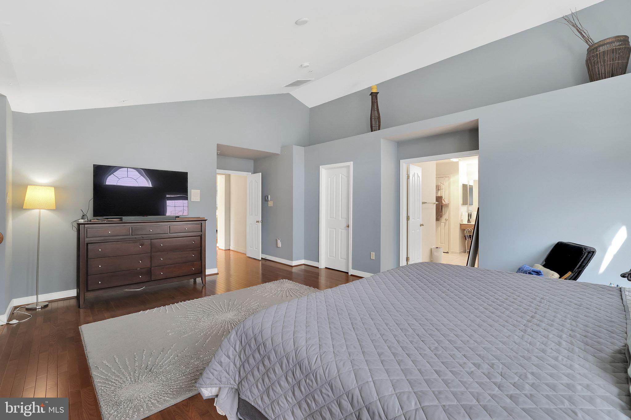 FAIRWOOD - Residential