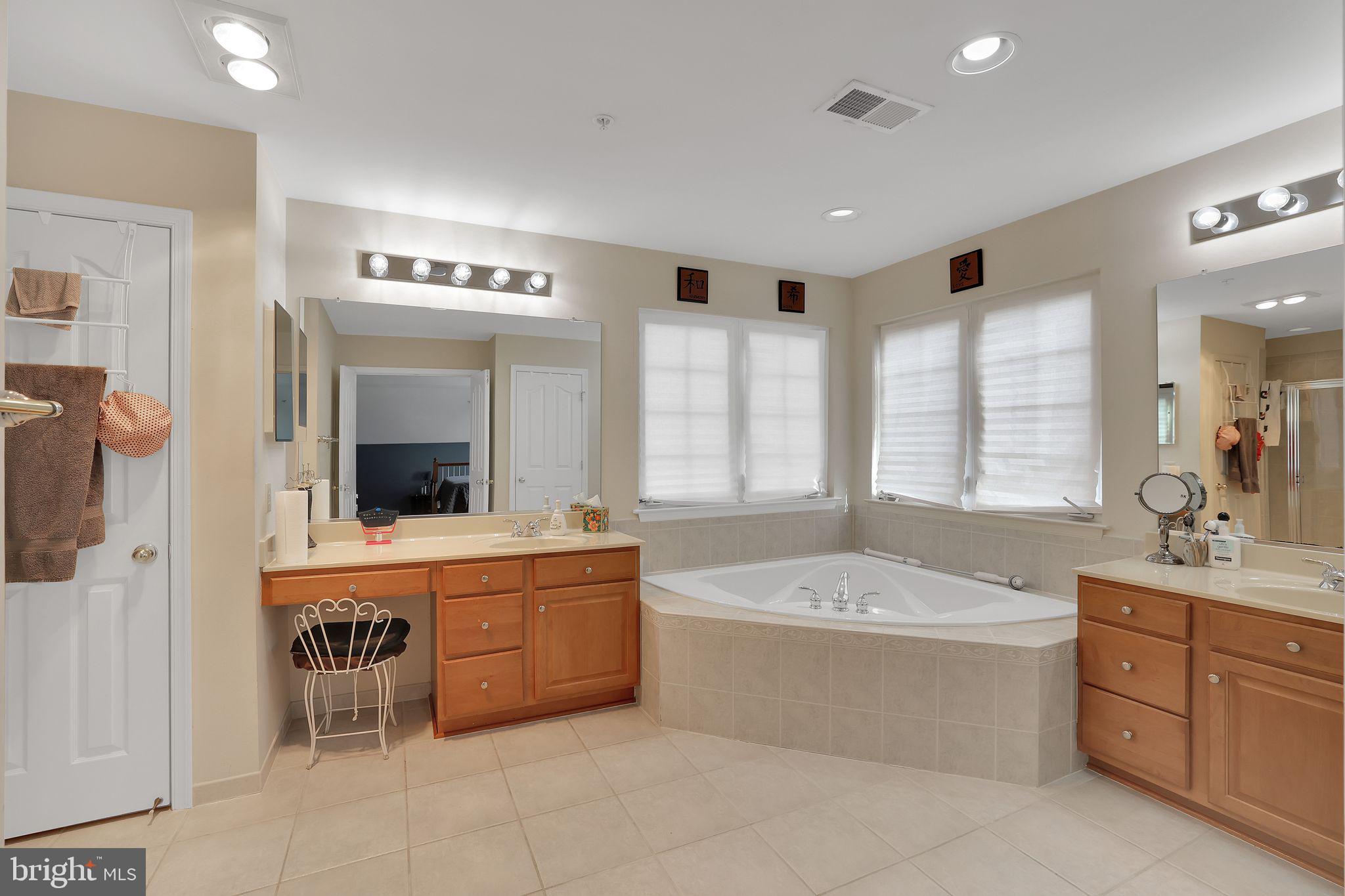 FAIRWOOD - Residential