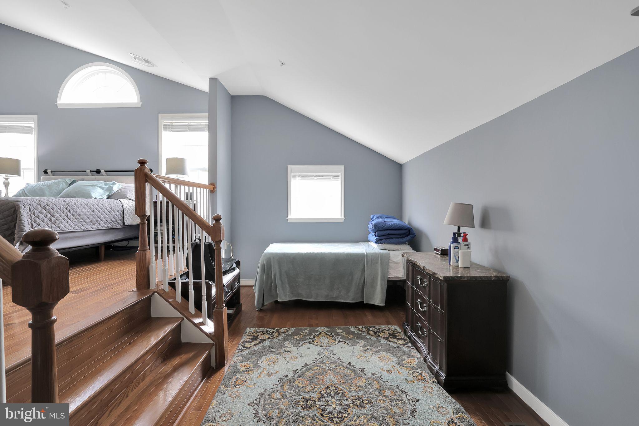 FAIRWOOD - Residential