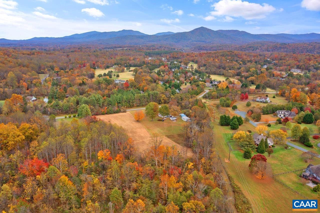 UNKNOWN - Land