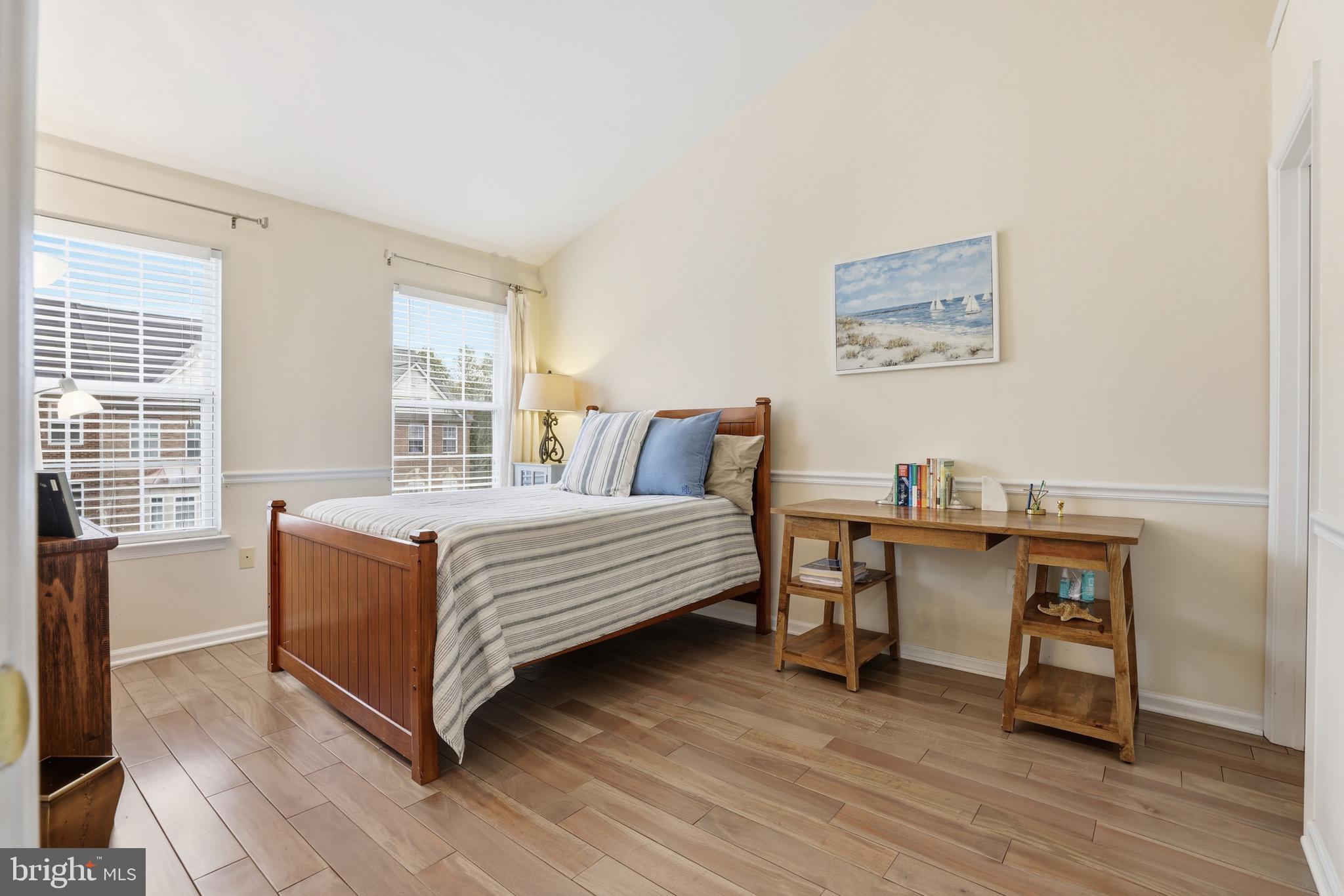 LOWES ISLAND/CASCADES - Residential Lease